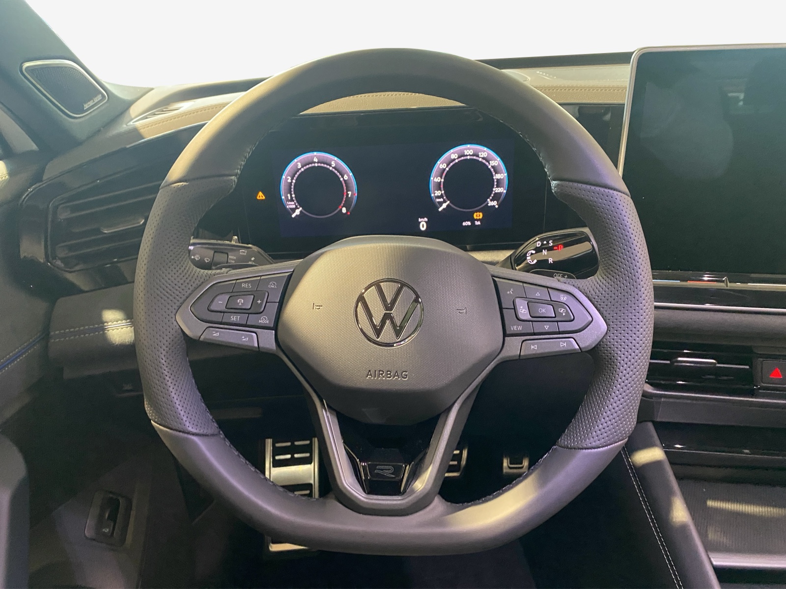 VW Tiguan 2.0 TSI DSG R-Line 4Motion-image-9