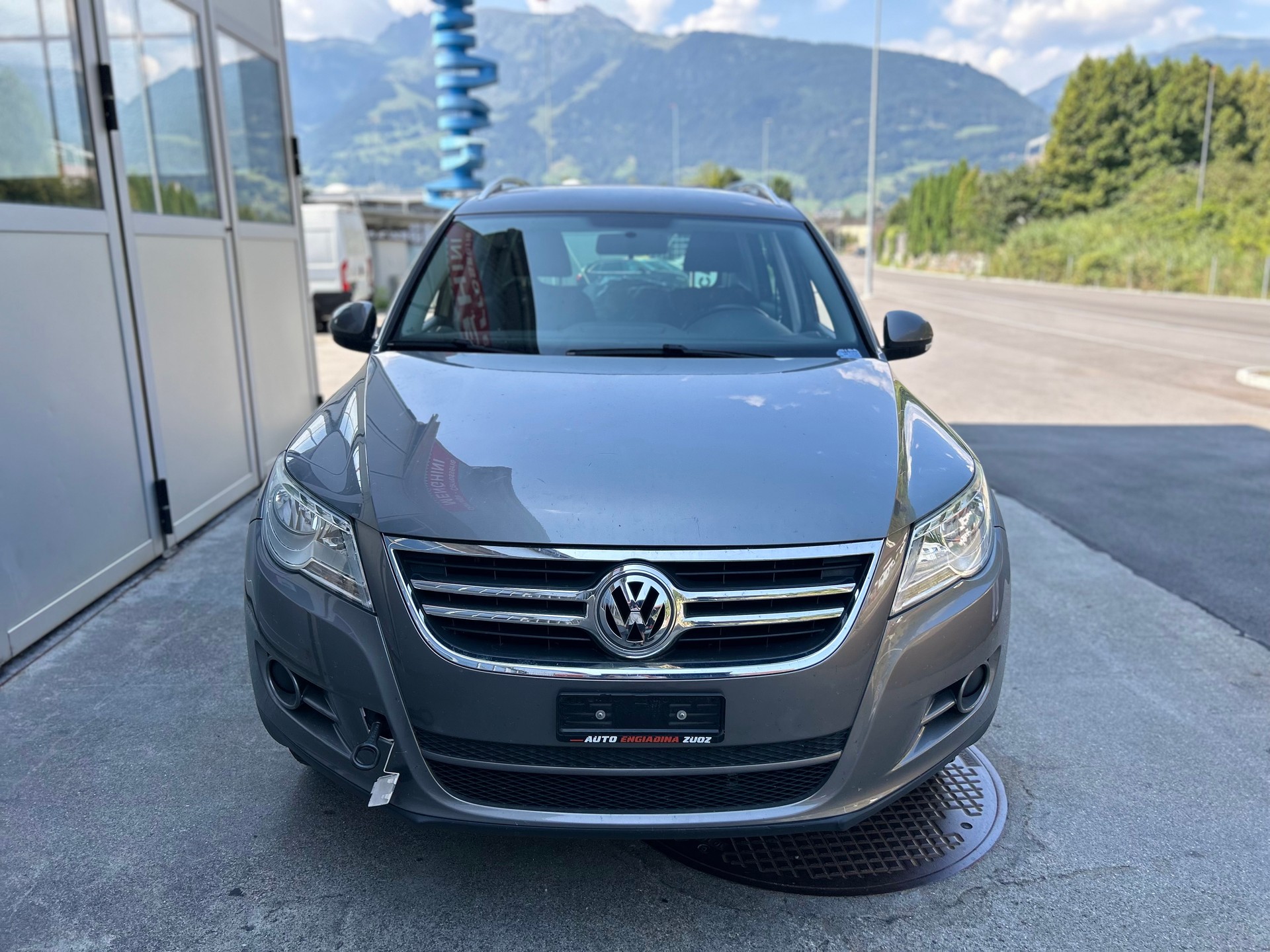 VW Tiguan 2.0 TSI Sport&Style Tiptronic-image-4