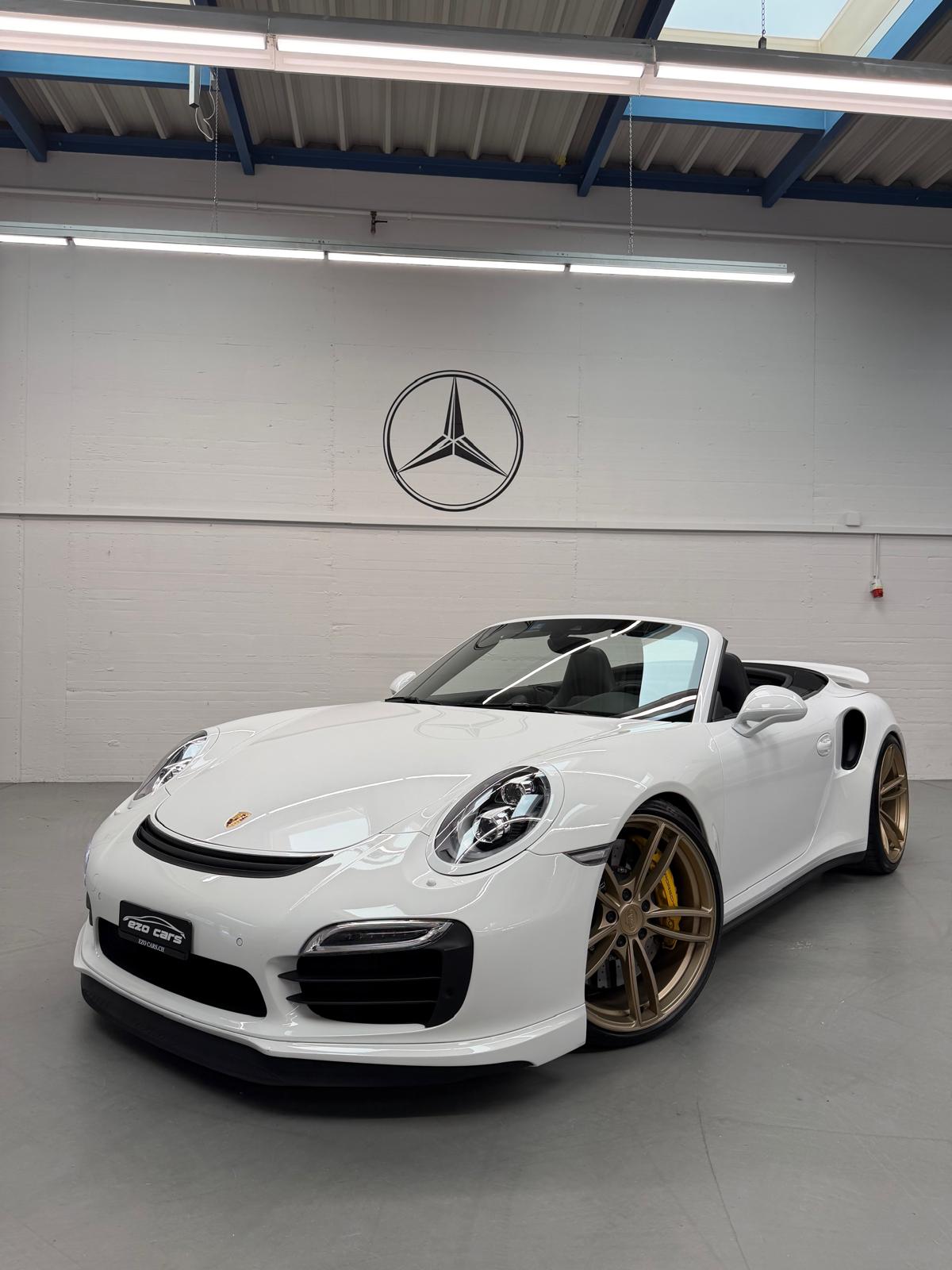 PORSCHE 911 Turbo S Limited White&Bronze TechArt 620PS Performance Cabrio PDK (2Jahre Garantie/Frisch ab Service)-image-3
