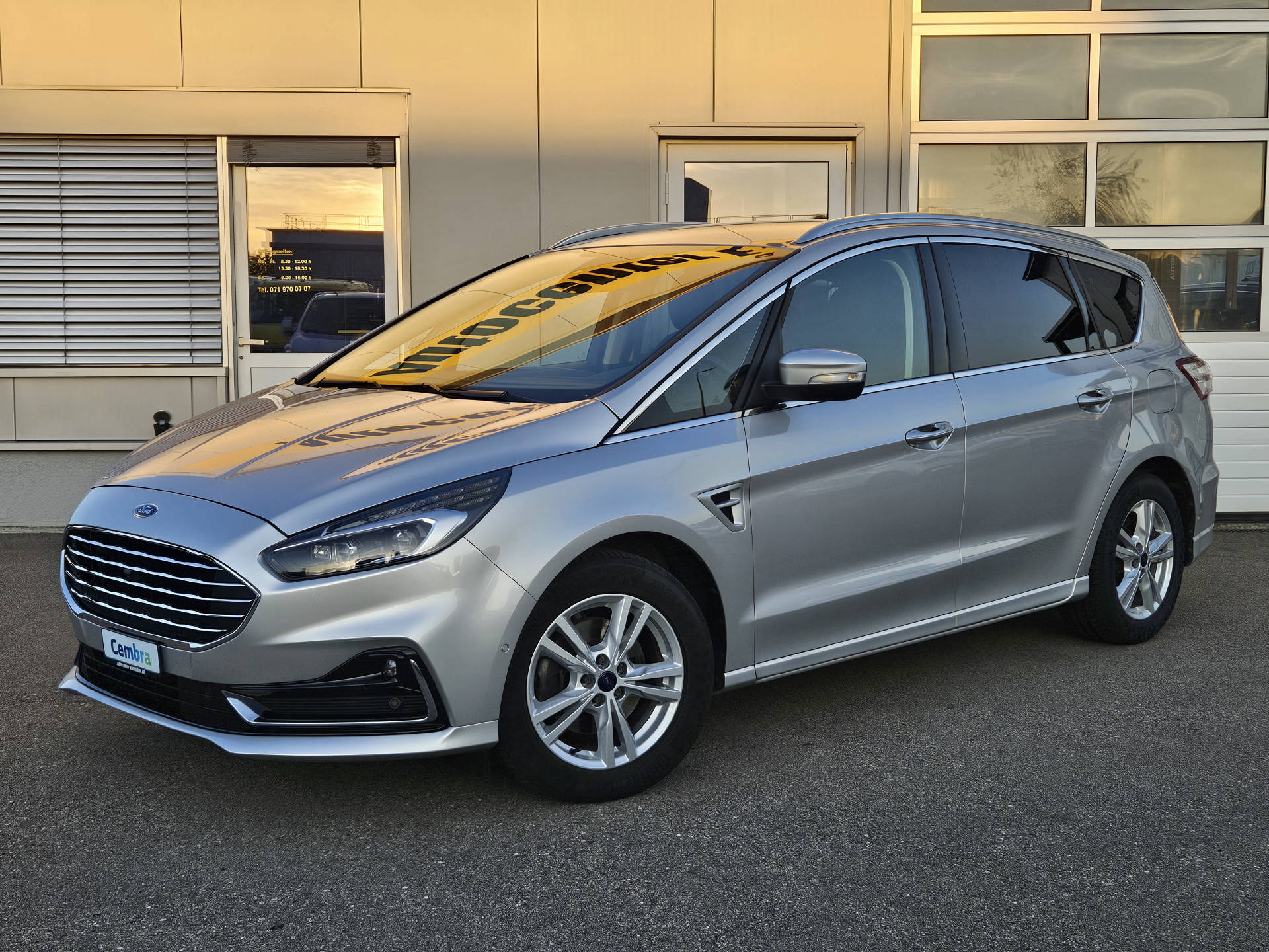 FORD S-Max 2.0 TDCi 150 Titanium * ACC * Rückfahrkamera * Front Kamera * AHK*-image-1