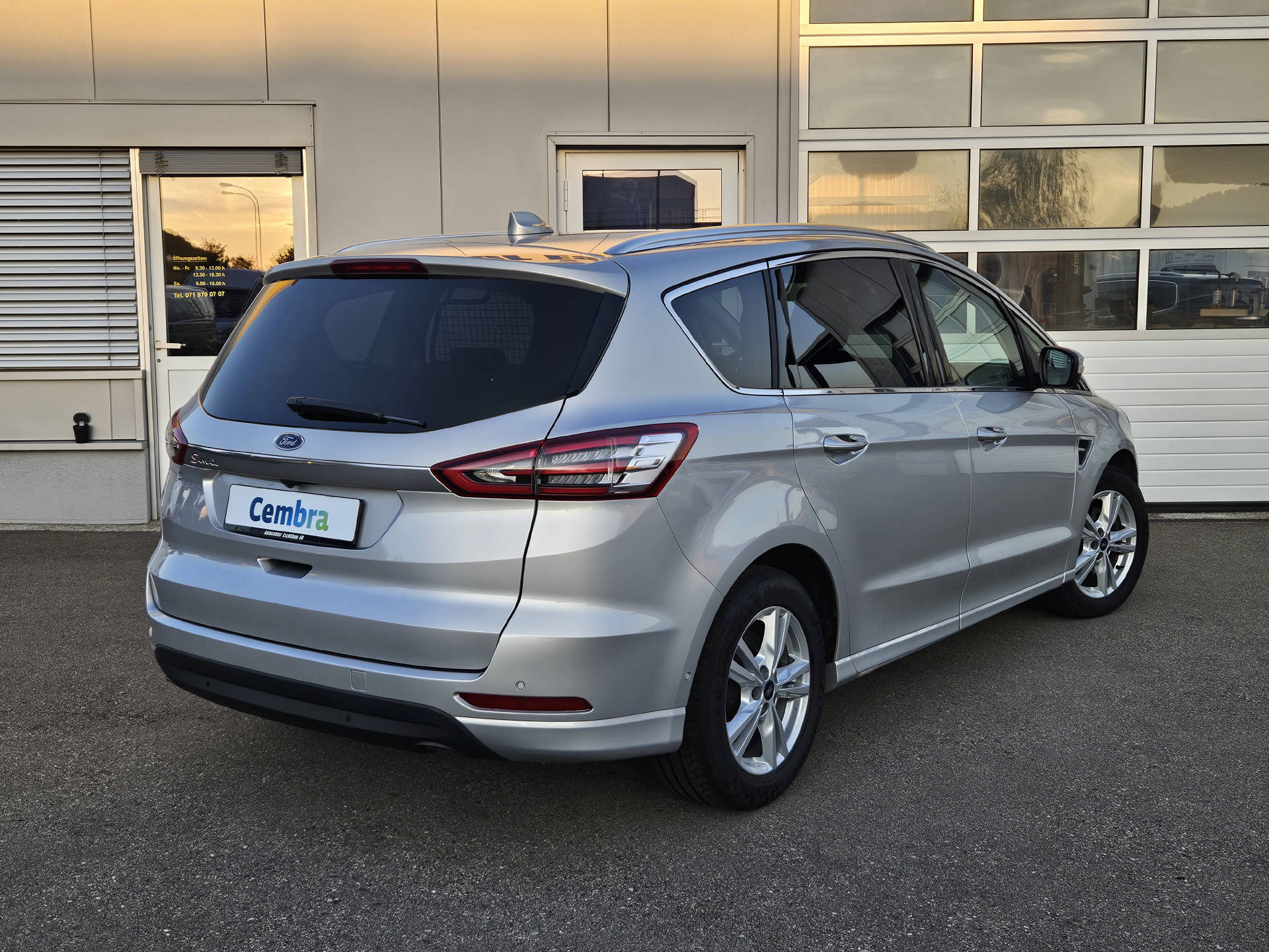 FORD S-Max 2.0 TDCi 150 Titanium * ACC * Rückfahrkamera * Front Kamera * AHK*-image-7