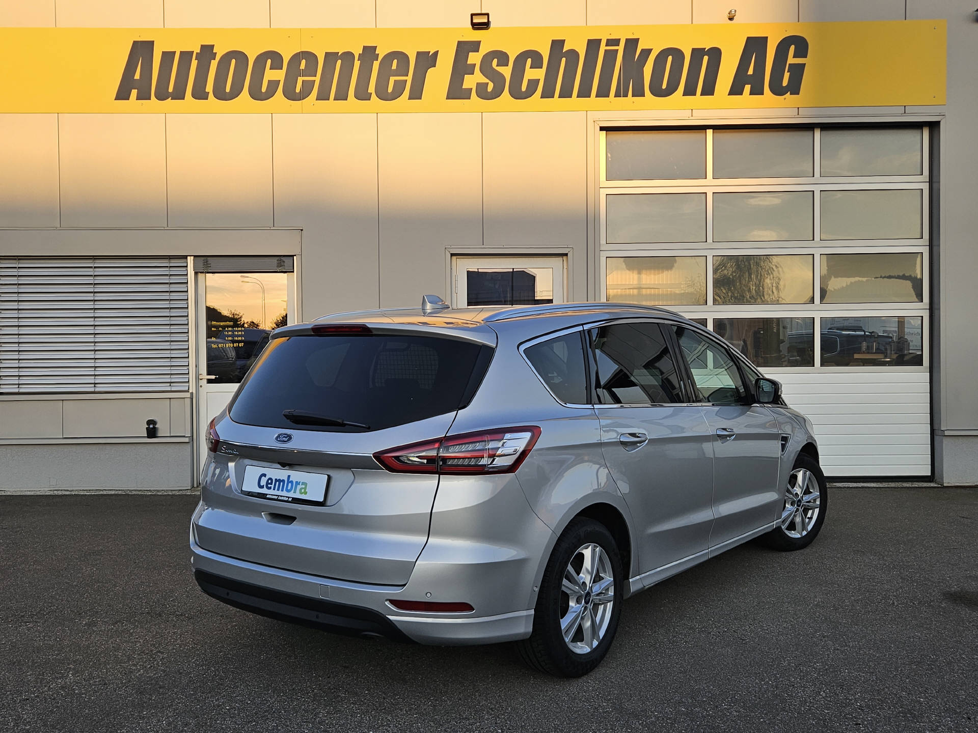 FORD S-Max 2.0 TDCi 150 Titanium * ACC * Rückfahrkamera * Front Kamera * AHK*-image-6