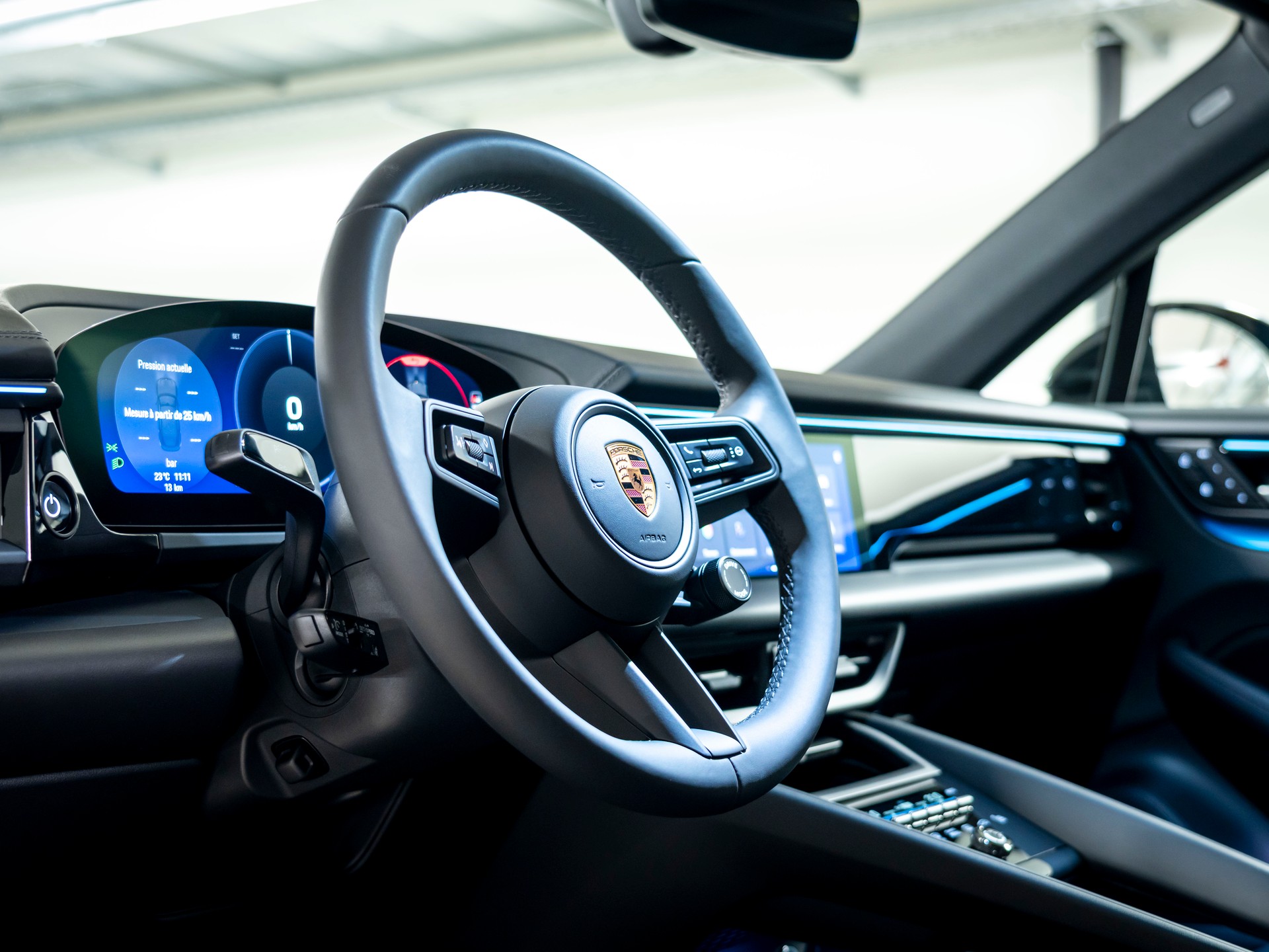 PORSCHE Macan 4 S 100kWh-image-15