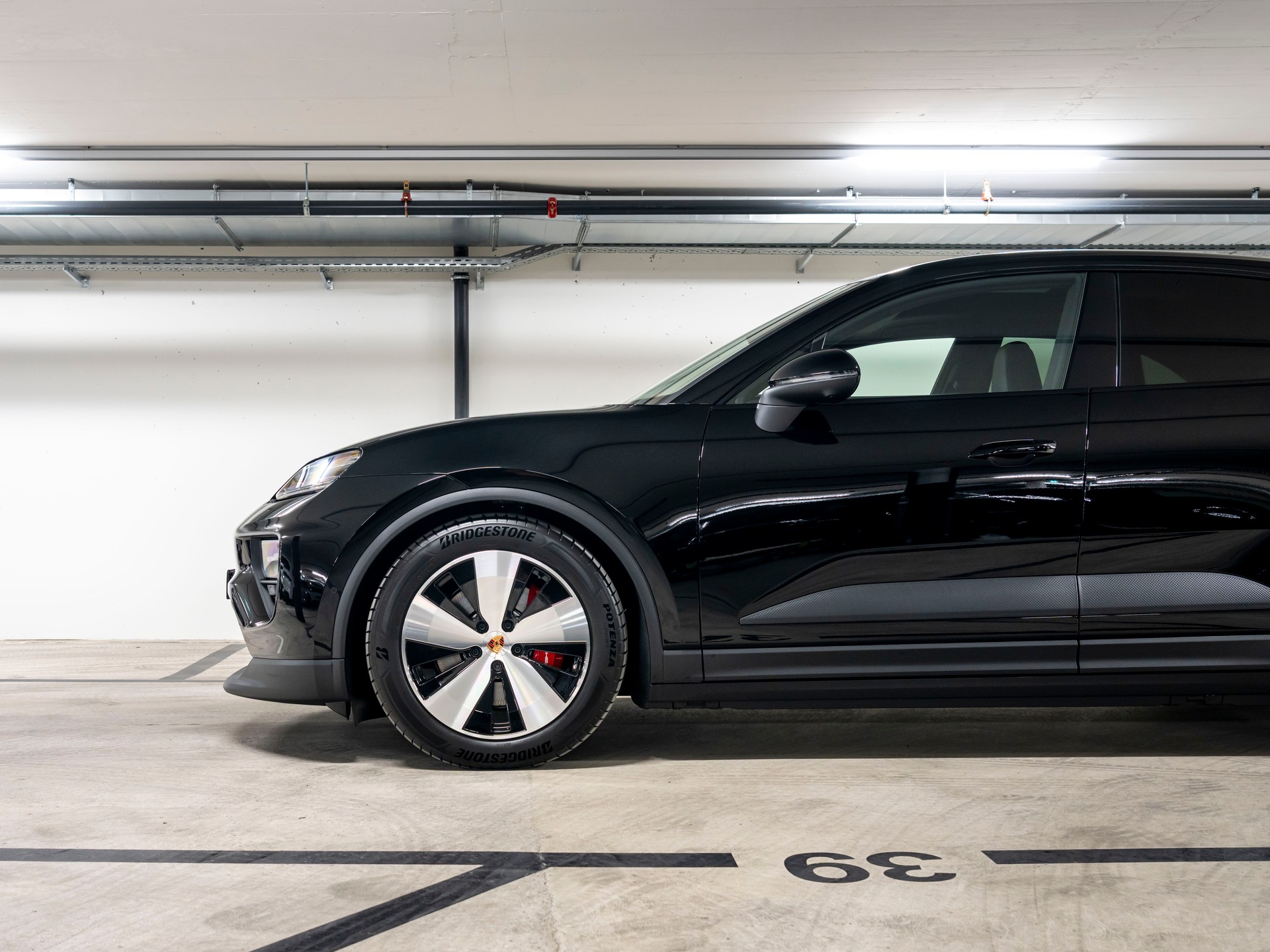 PORSCHE Macan 4 S 100kWh-image-7