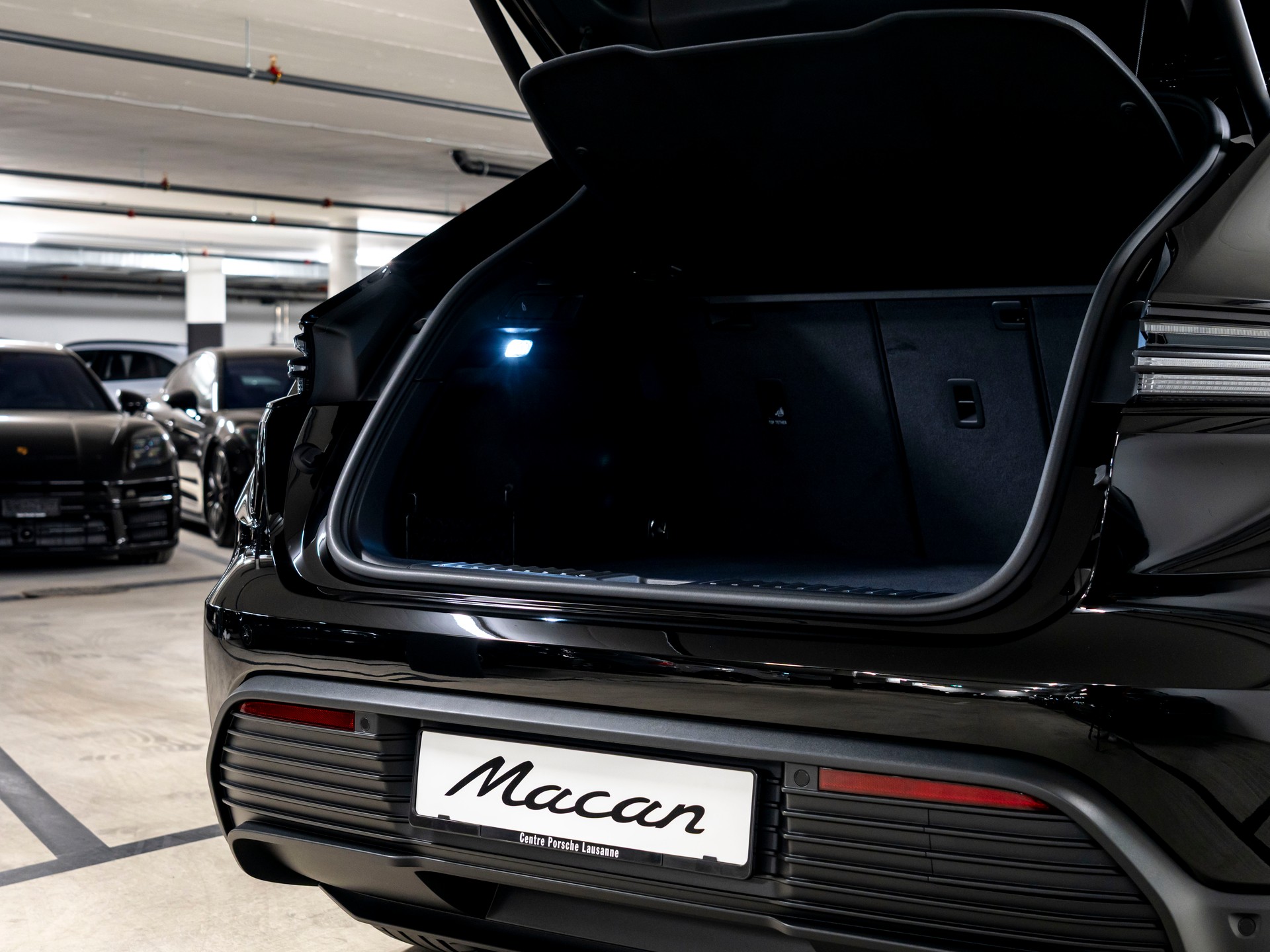 PORSCHE Macan 4 S 100kWh-image-6