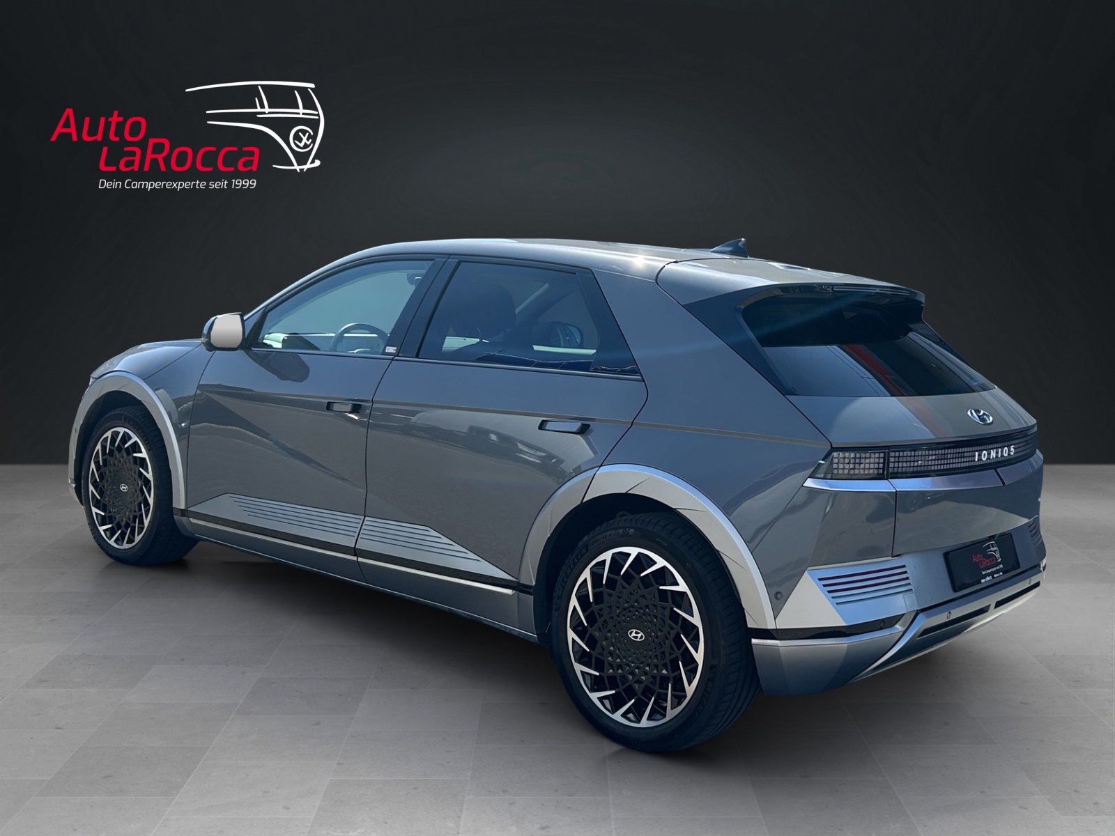 HYUNDAI Ioniq 5 72kWh First Edition 4WD-image-2