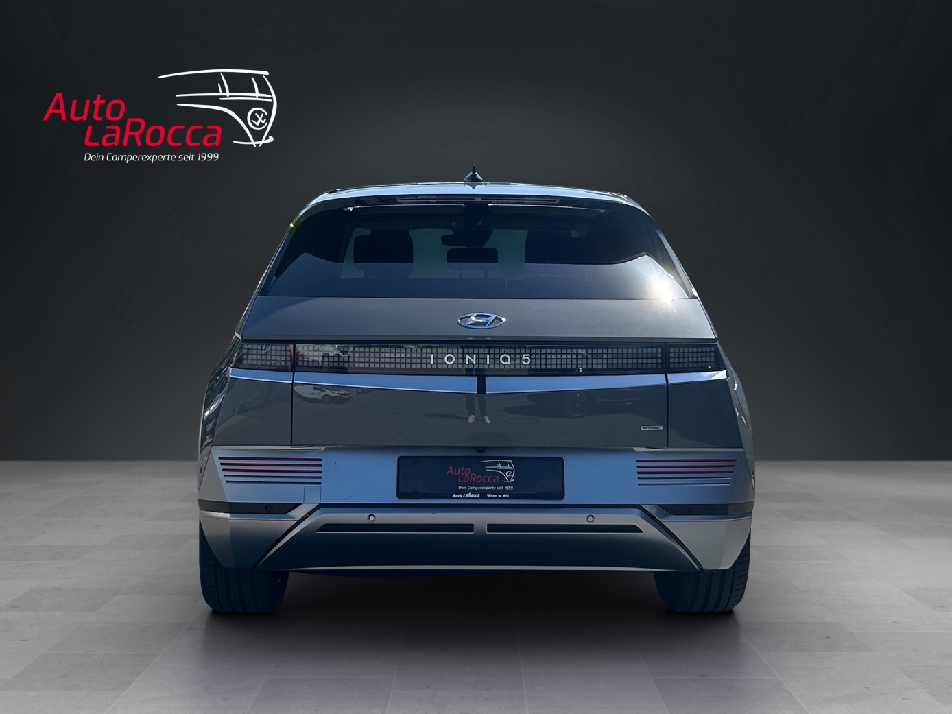 HYUNDAI Ioniq 5 72kWh First Edition 4WD-image-3