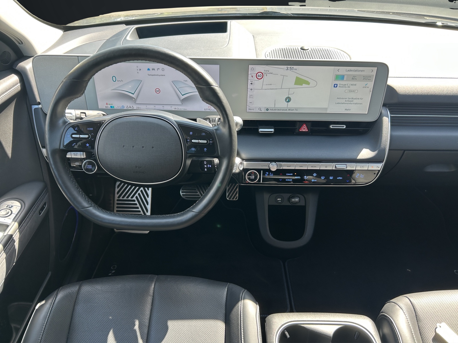 HYUNDAI Ioniq 5 72kWh First Edition 4WD-image-12