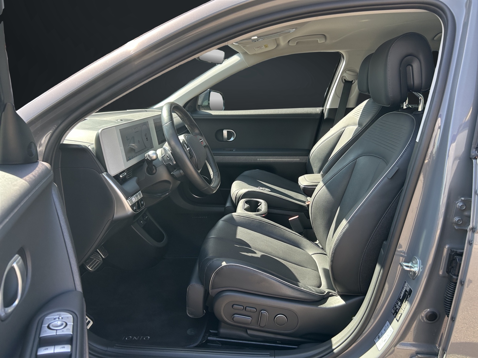 HYUNDAI Ioniq 5 72kWh First Edition 4WD-image-11