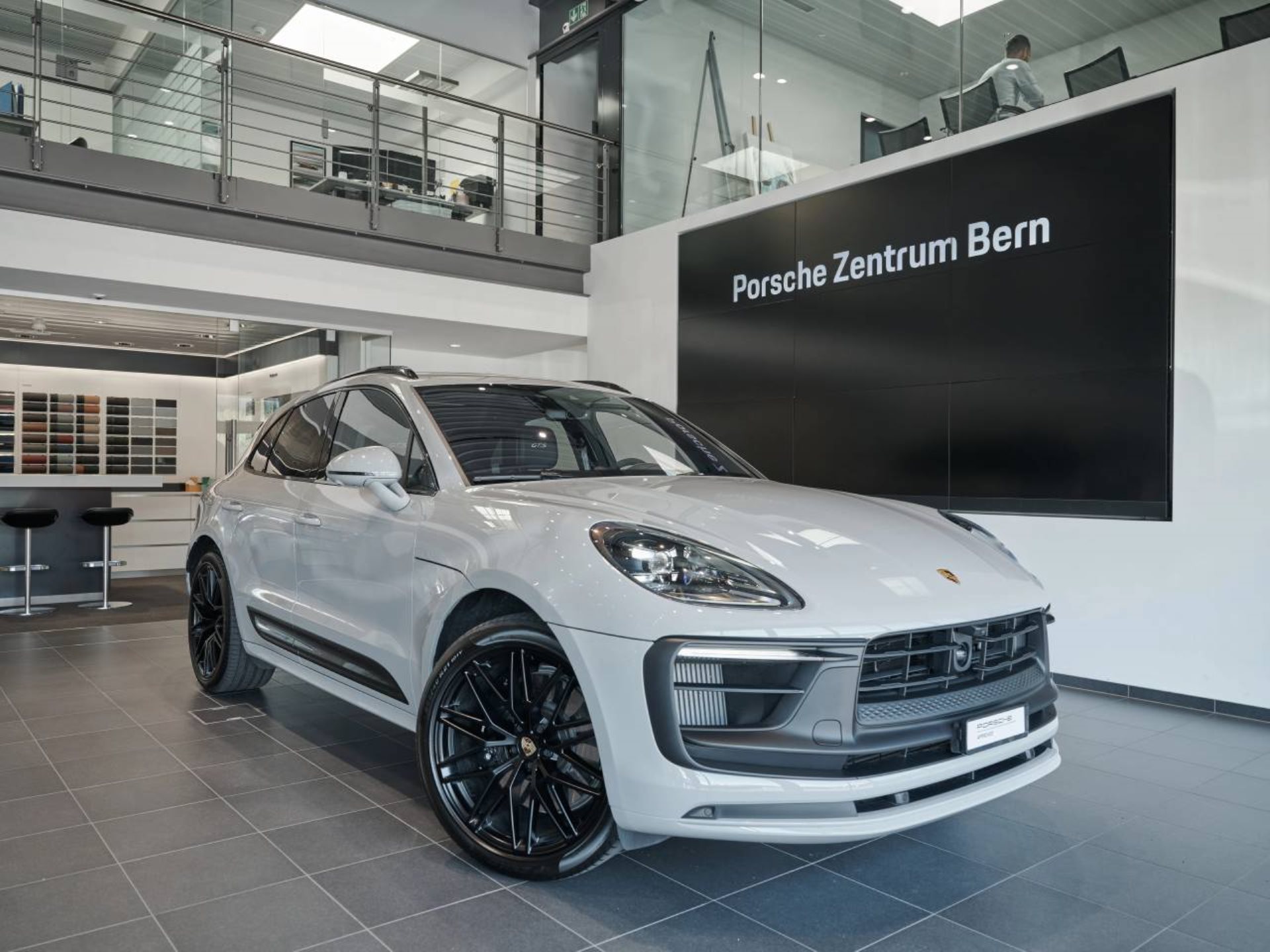 PORSCHE Macan GTS