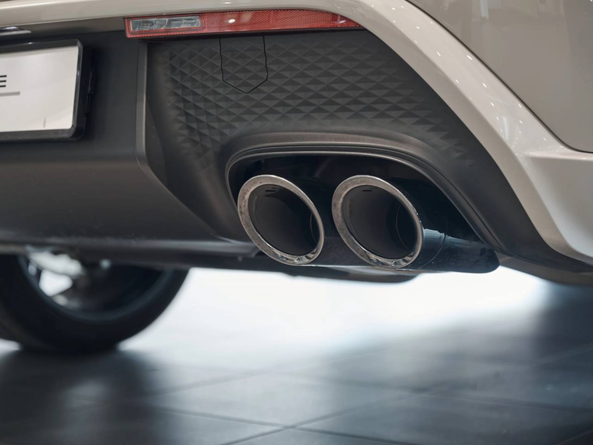 PORSCHE Macan GTS-image-28