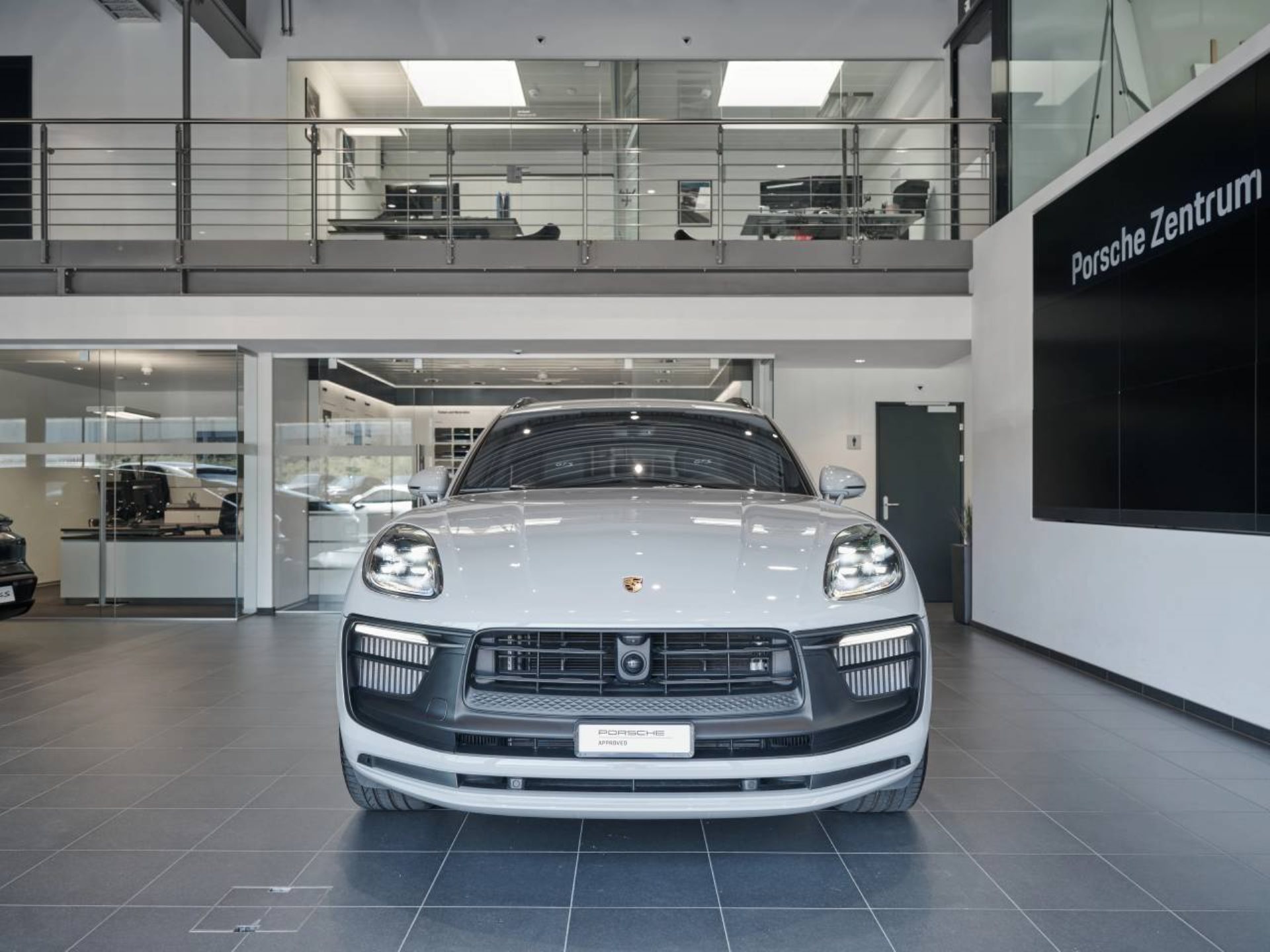 PORSCHE Macan GTS-image-8