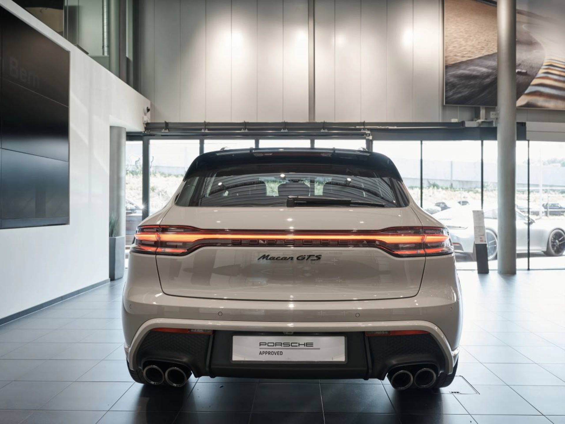 PORSCHE Macan GTS-image-5