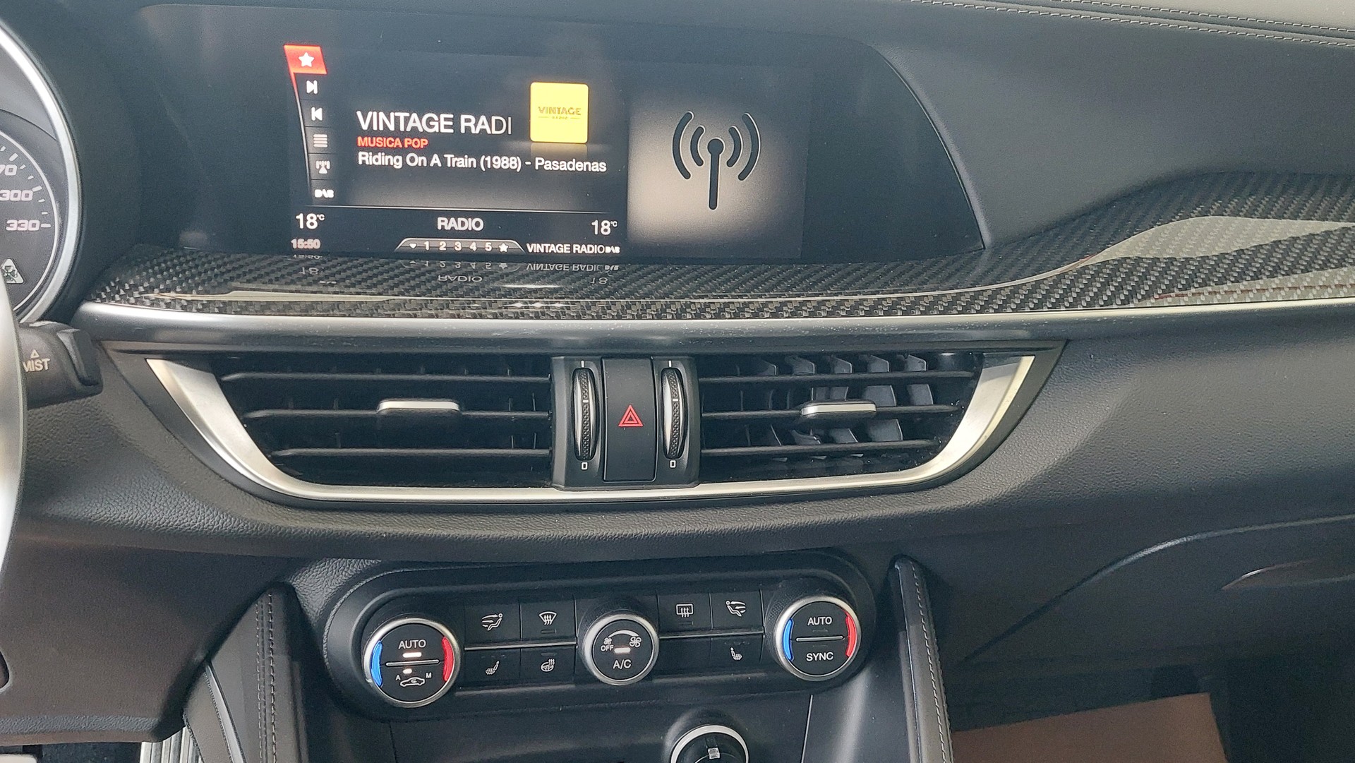 ALFA ROMEO Stelvio 2.9 V6 Quadrifoglio Q4 Automatic-image-12