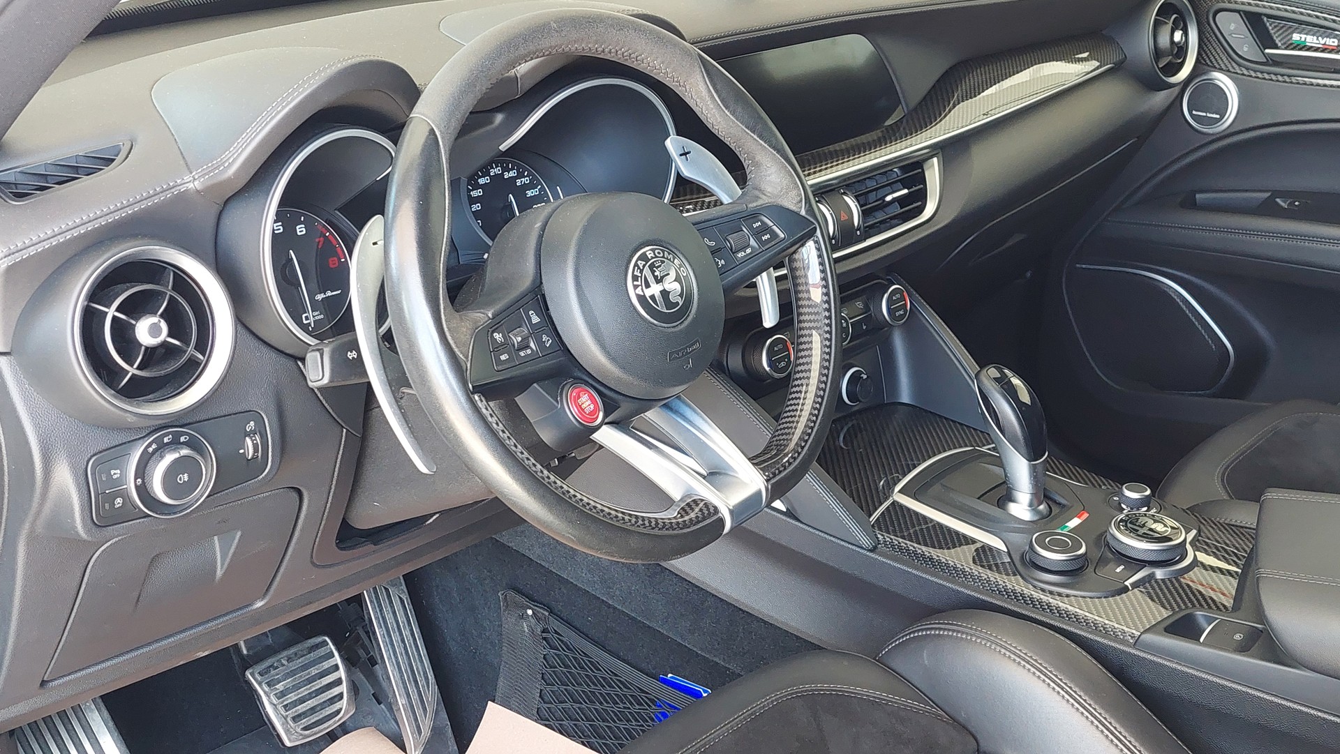 ALFA ROMEO Stelvio 2.9 V6 Quadrifoglio Q4 Automatic-image-5