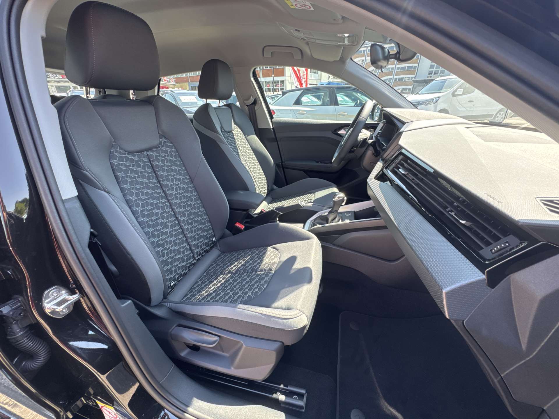 AUDI A1 Sportback 30 TFSi S-Line S-Tronic Automat-image-11