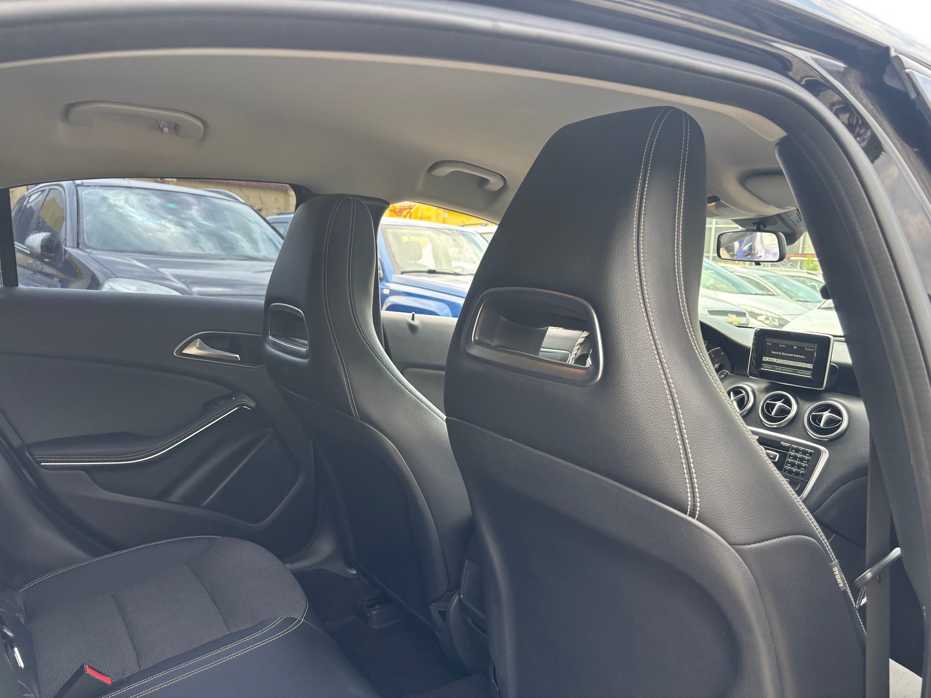 MERCEDES-BENZ A 160 CDI 7G-DCT-image-10