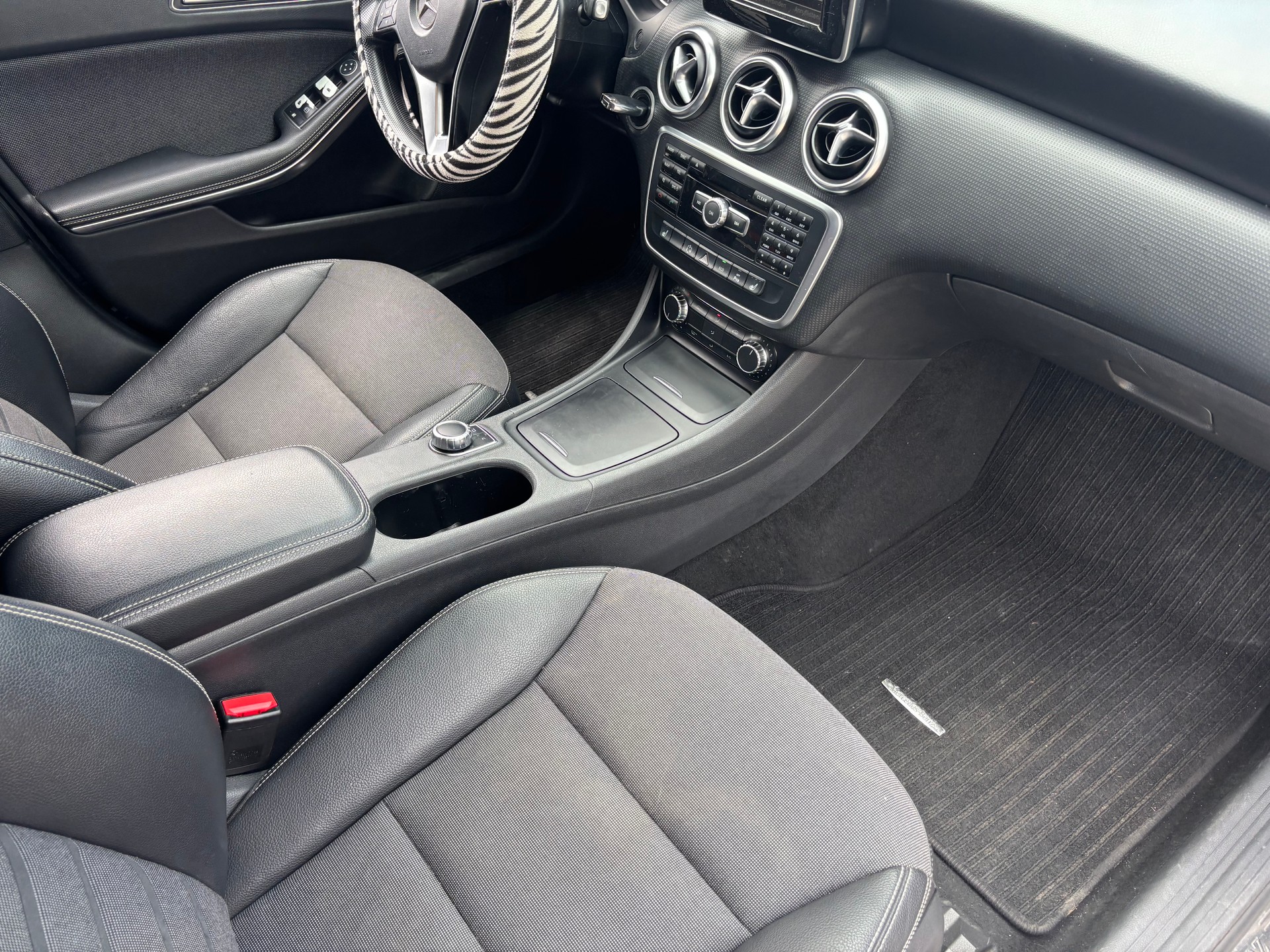 MERCEDES-BENZ A 160 CDI 7G-DCT-image-7
