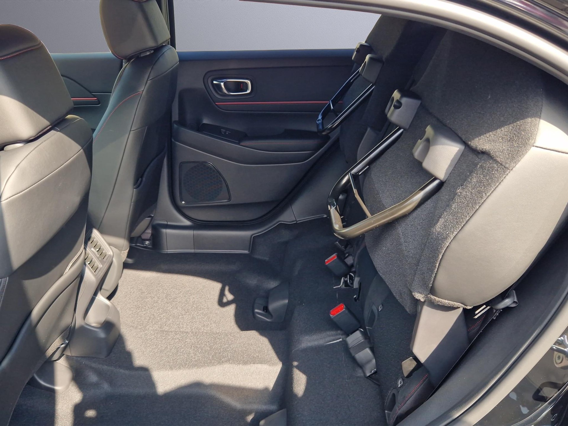 HONDA HR-V 1.5 i-MMD Advance Sport-image-21