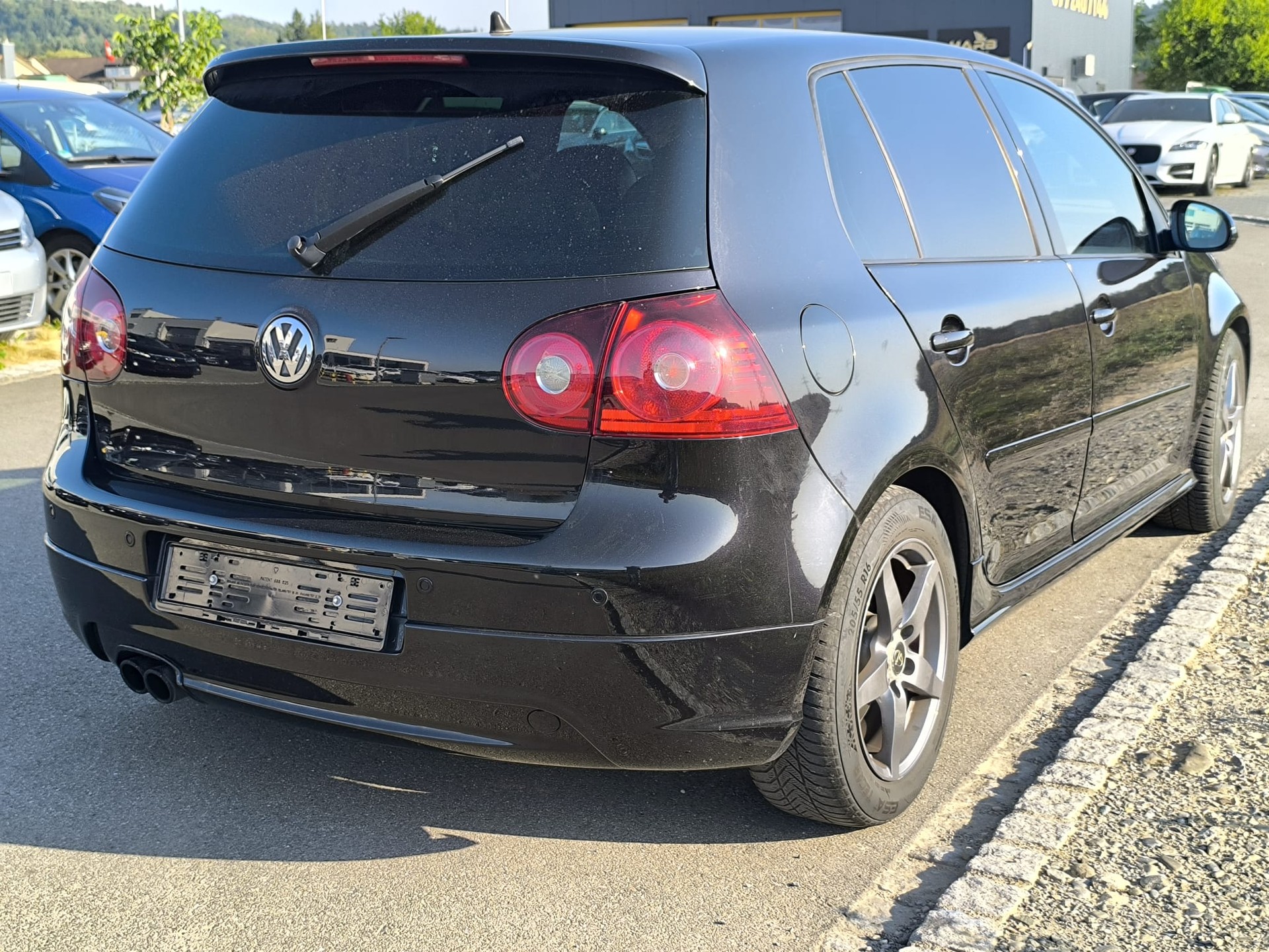 VW Golf 2.0 TFSI GTI Pirelli DSG-image-5