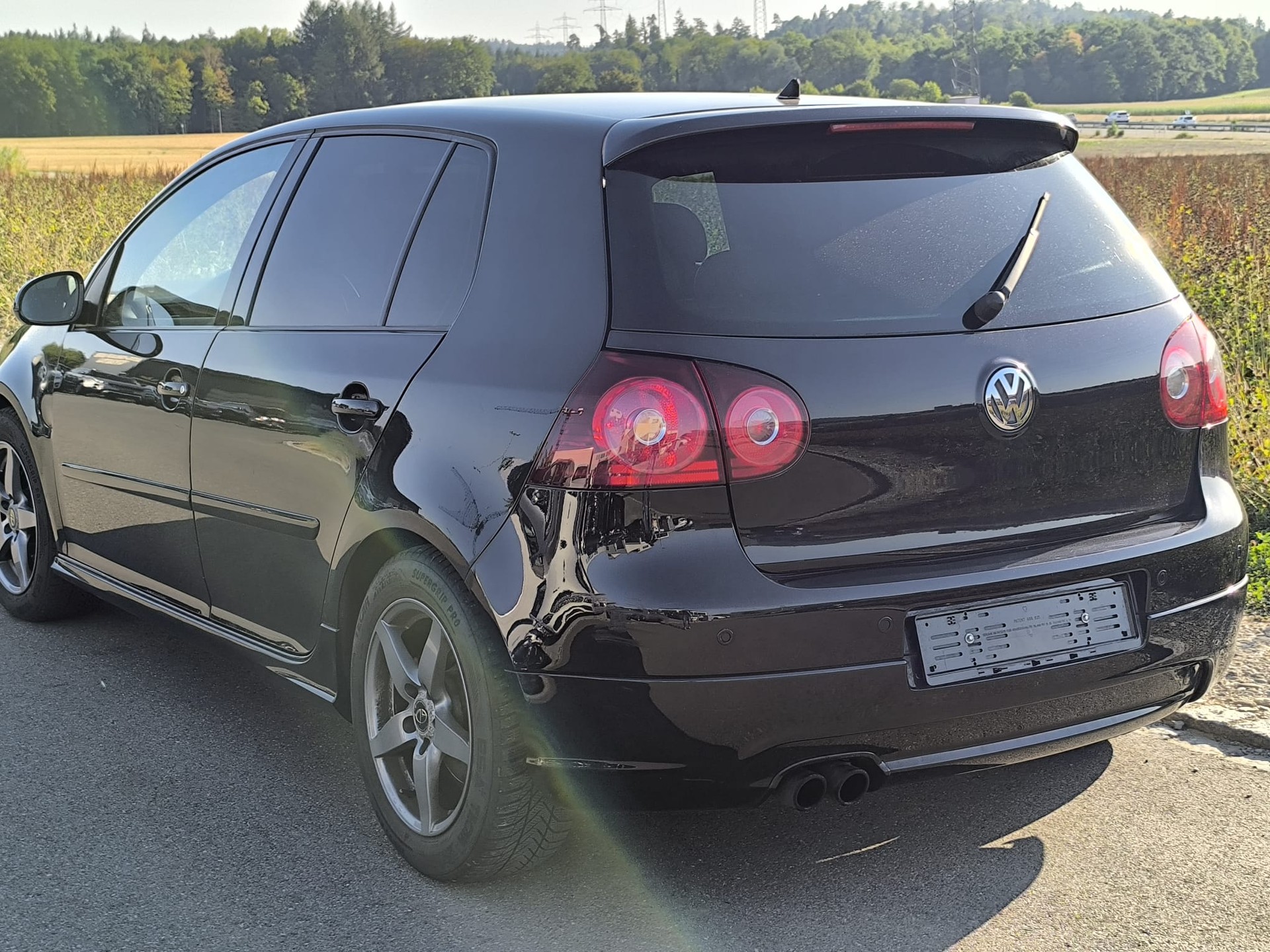 VW Golf 2.0 TFSI GTI Pirelli DSG-image-3