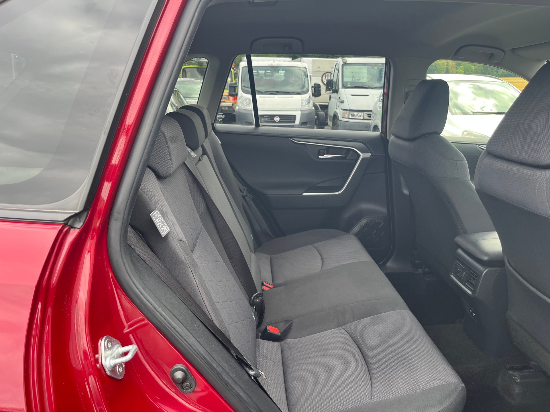 TOYOTA RAV-4 2.5 HSD Comfort e-CVT 4WD-image-9