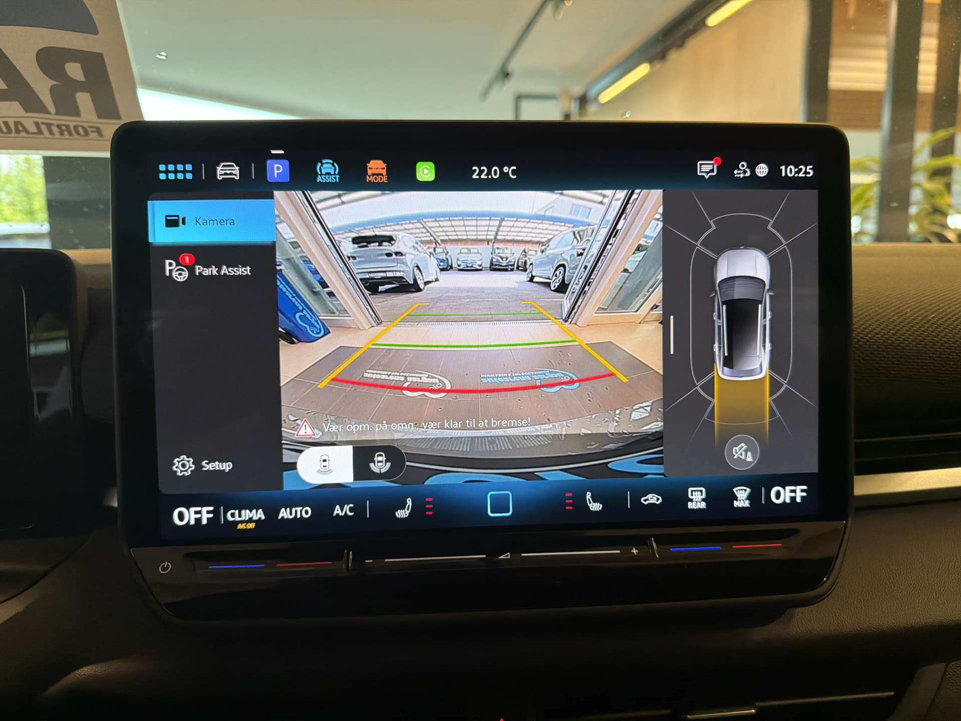 VW T-Roc 1.5 eTSi mHEV R-Line DSG-Automat-image-9