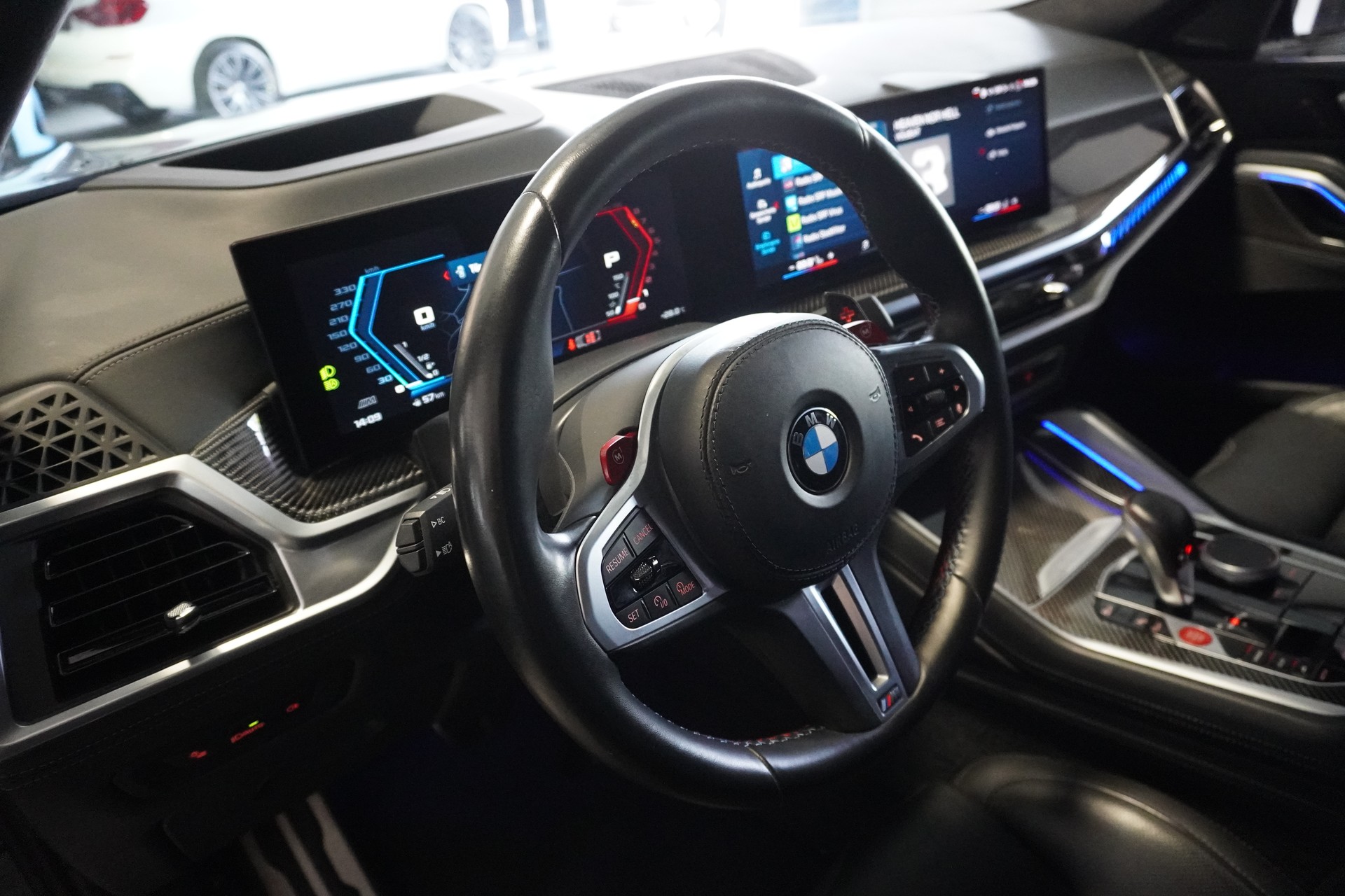 BMW X6M Steptronic M Competition // SONDERLACKIERUNG FROZEN BLACK // AHK //-image-6