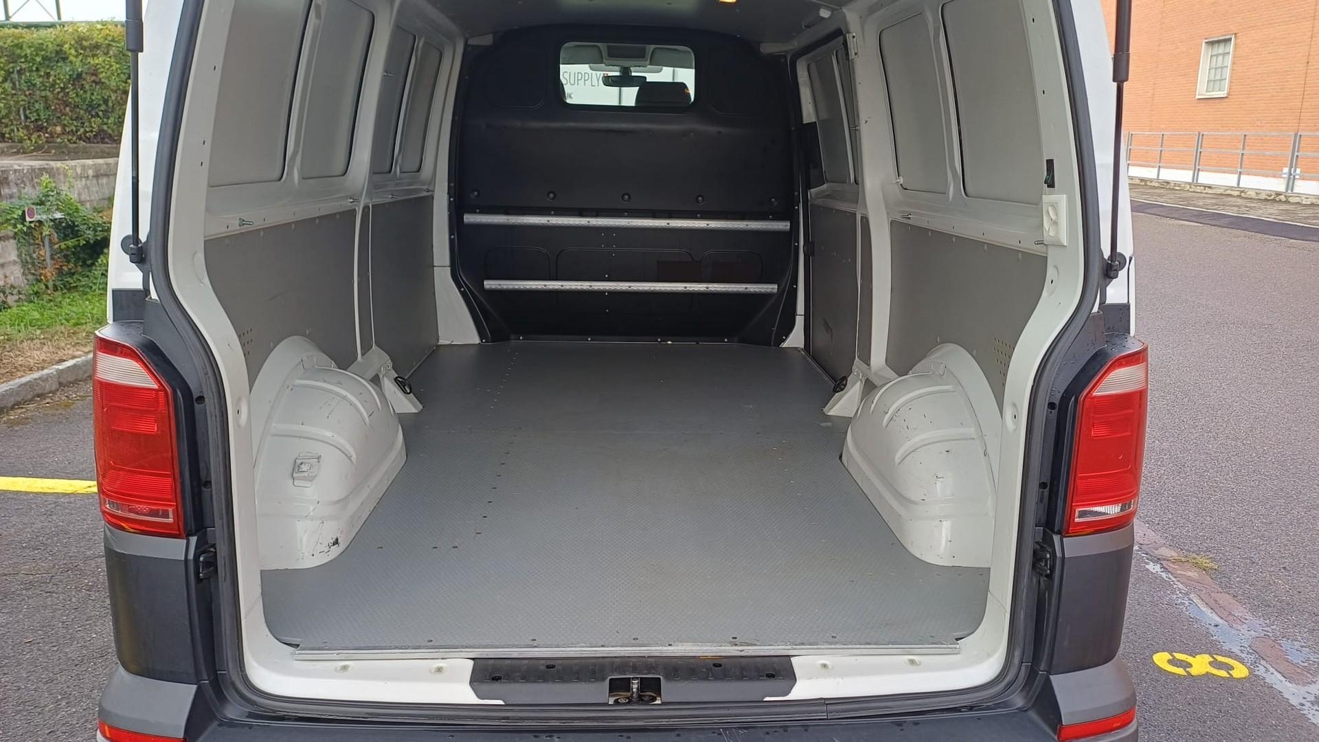 VW T6 2.0 TDI LR110 4x4-image-6