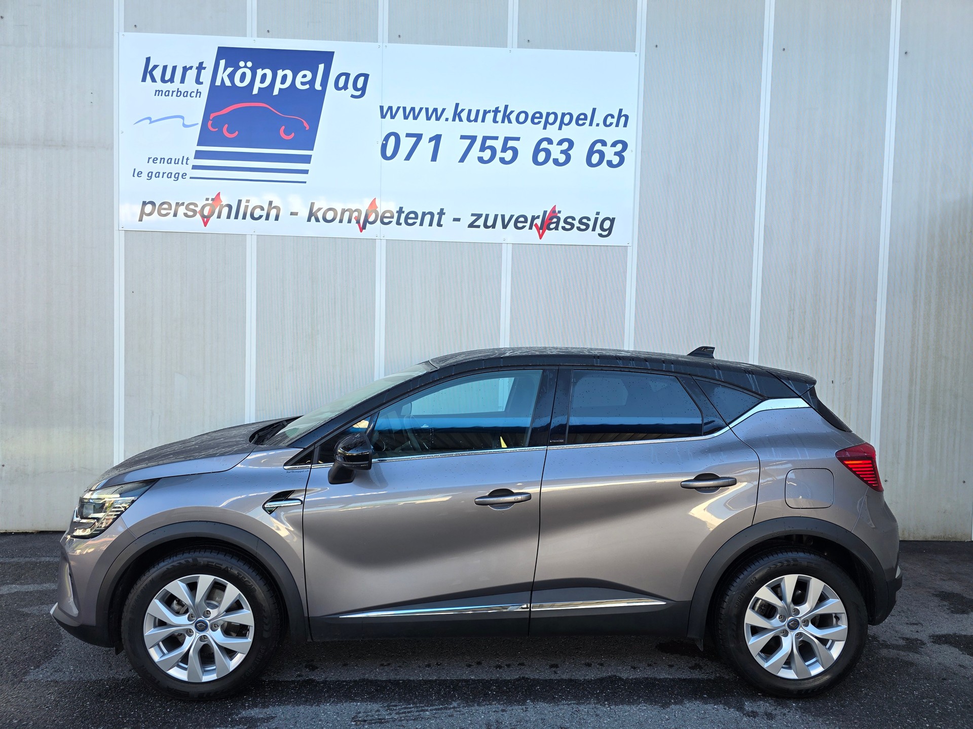 RENAULT Captur 1.6 E-Tech 160 Intens DHT-image-0