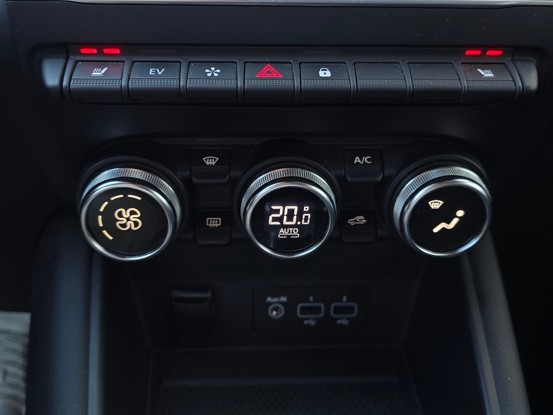 RENAULT Captur 1.6 E-Tech 160 Intens DHT-image-11