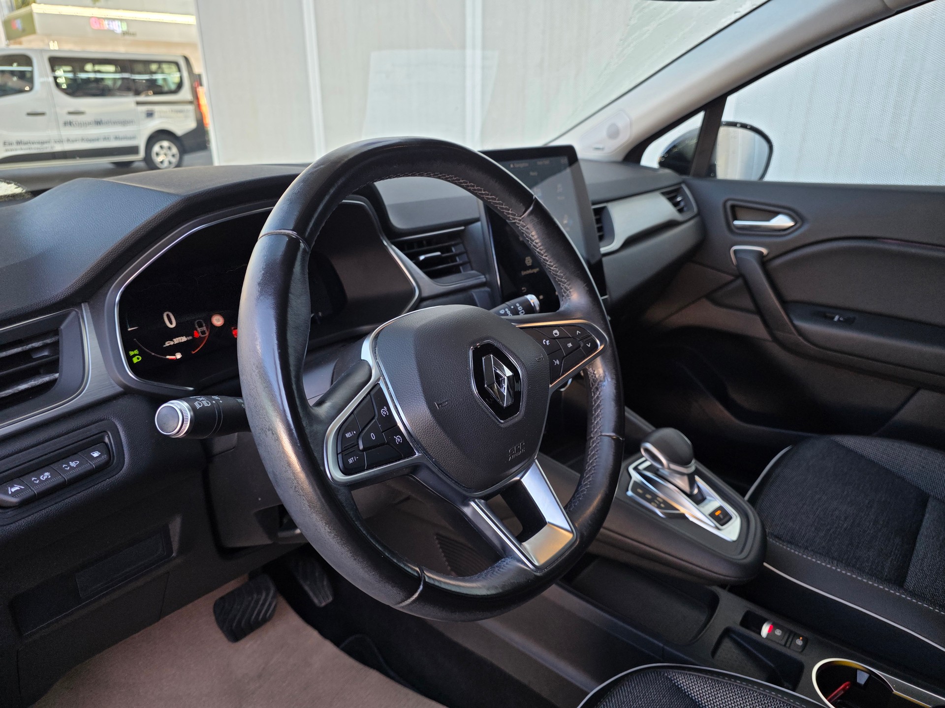 RENAULT Captur 1.6 E-Tech 160 Intens DHT-image-5