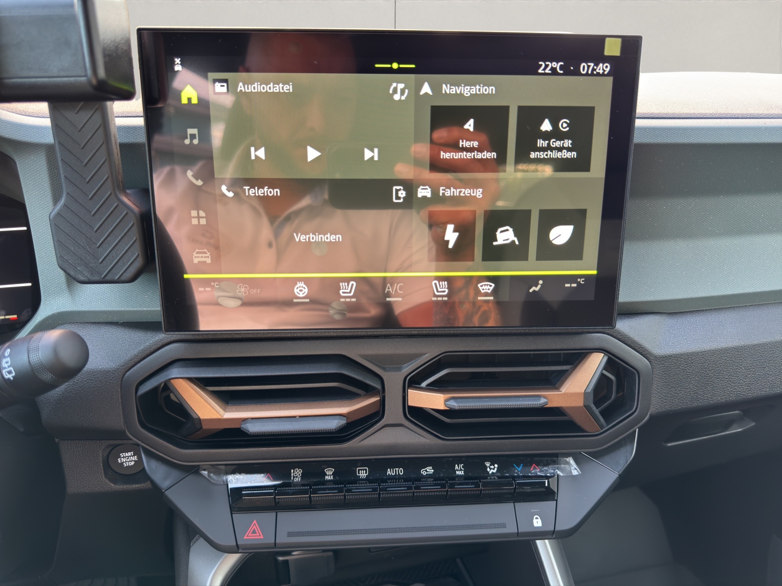 DACIA Bigster 1.2 Hybrid Extreme 4WD DEMO-image-12