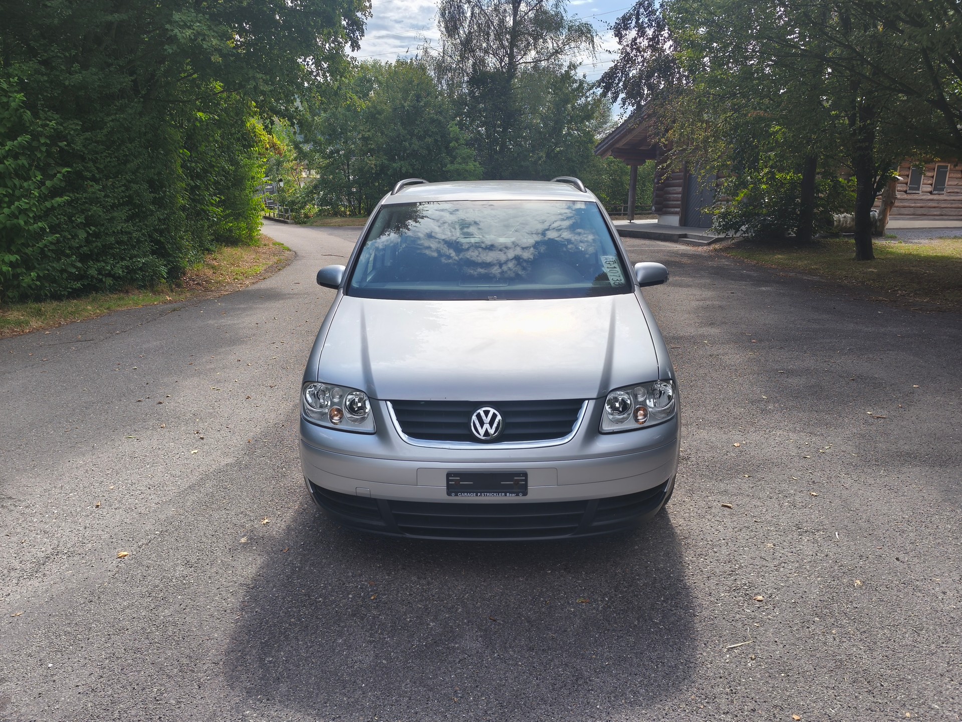VW 1.6 FSI Trendline-image-0