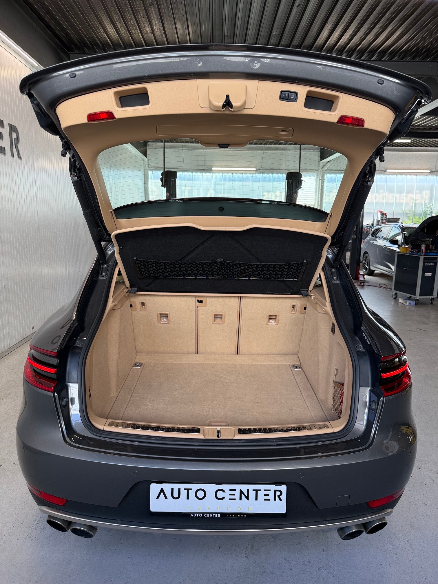 PORSCHE Macan S PDK-image-4