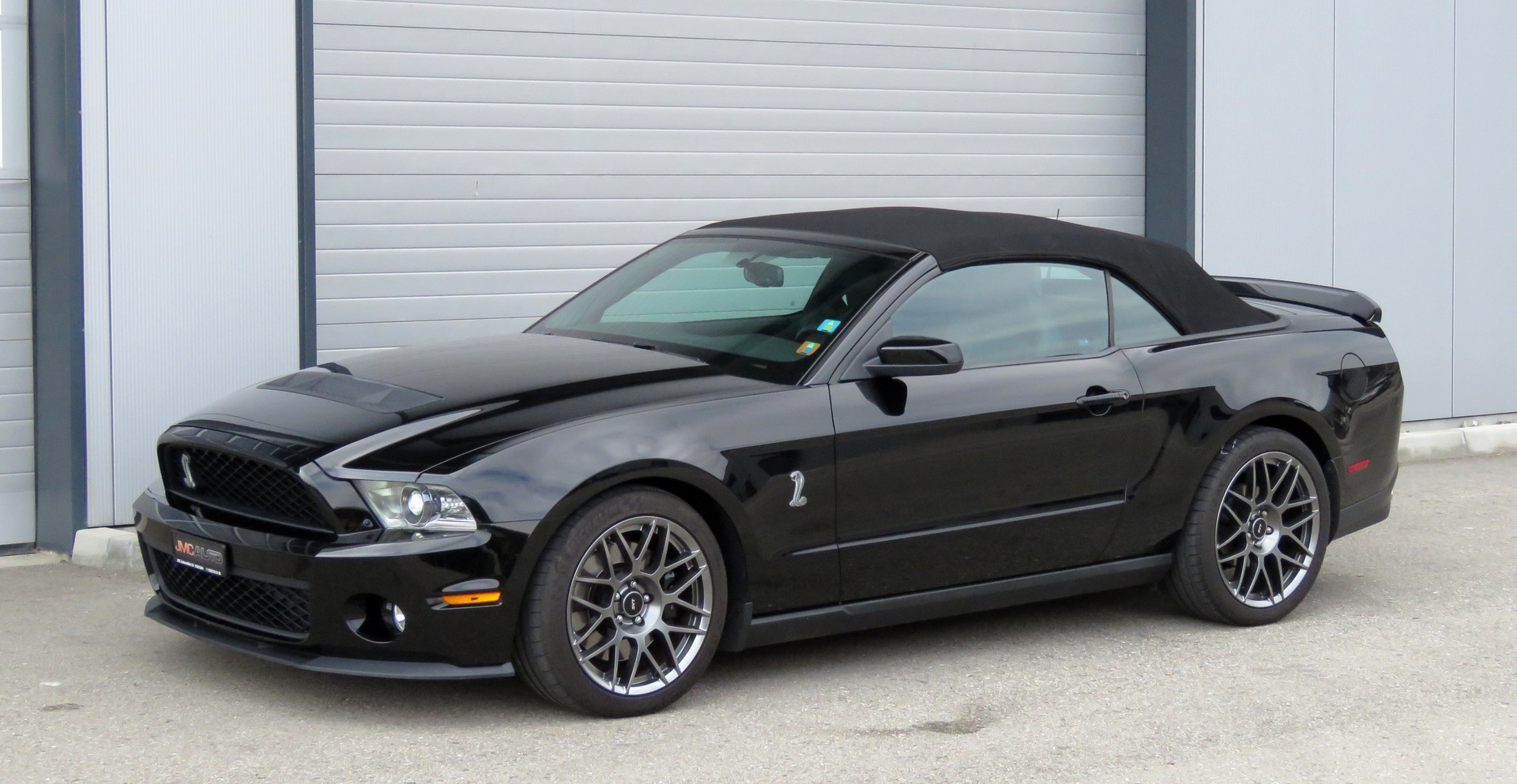 FORD MUSTANG-image-1