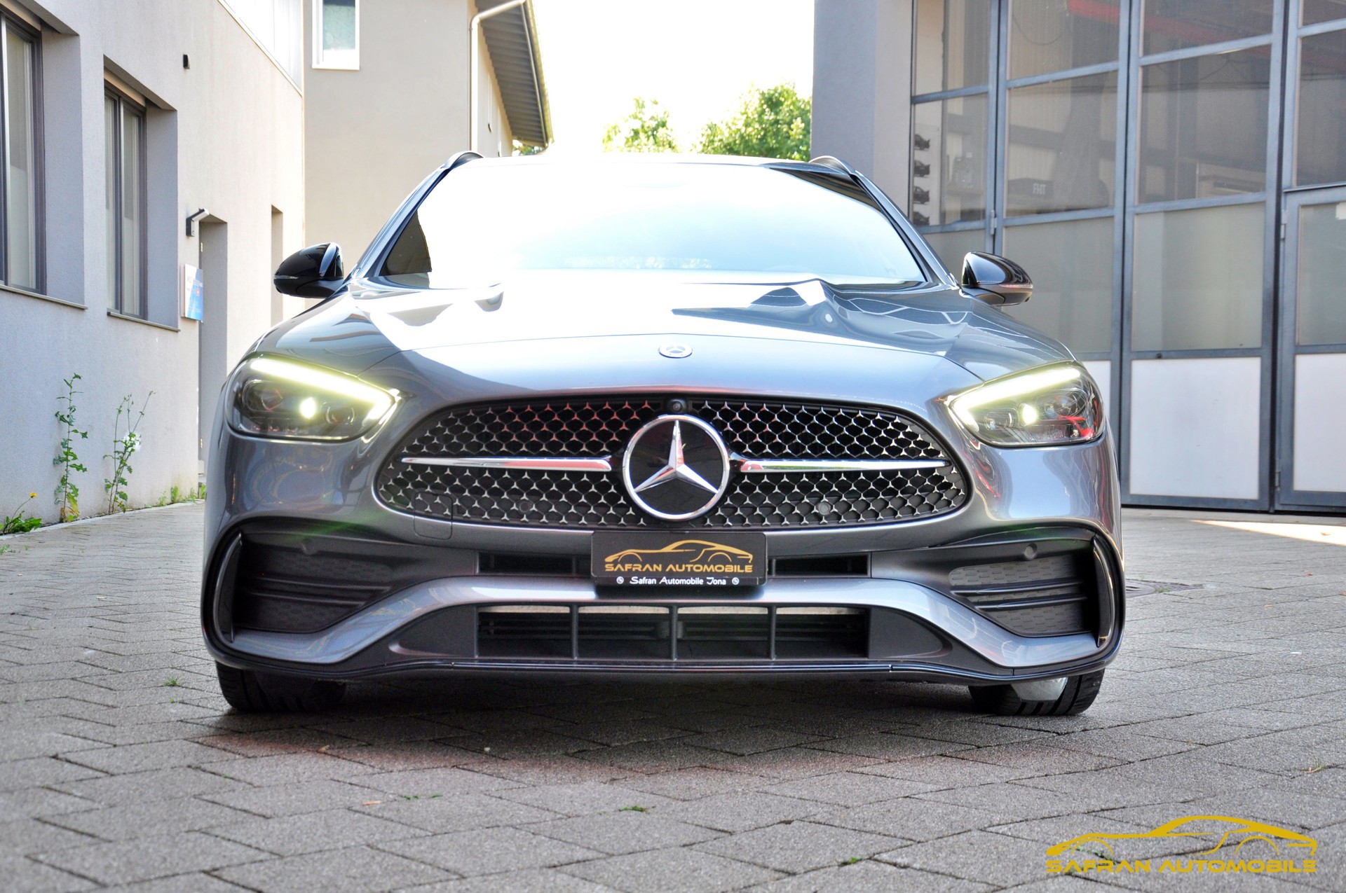 MERCEDES-BENZ C 220 d AMG Line 4Matic 9G-Tronic-image-1