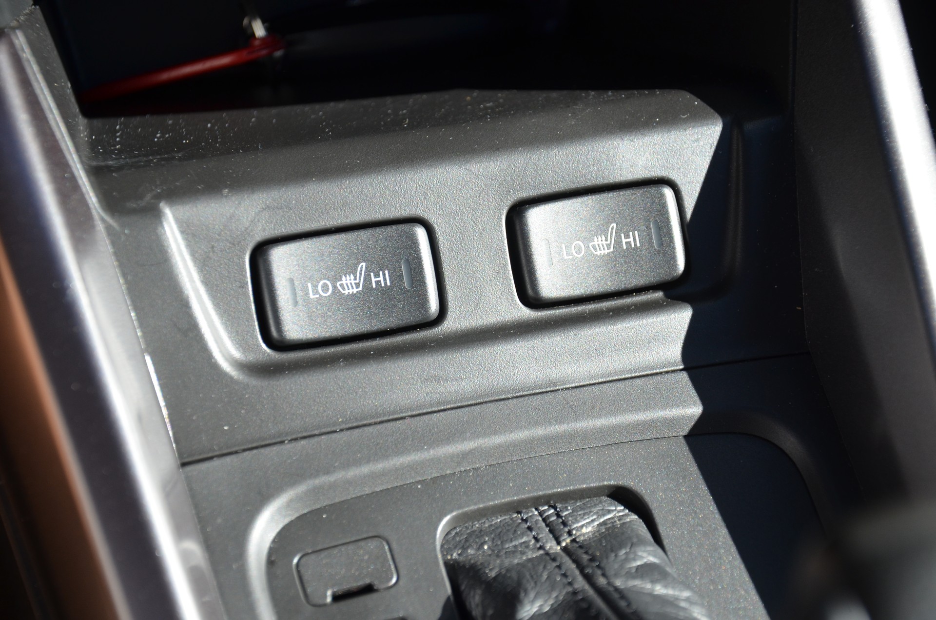 SUZUKI Vitara 1.5 Hybrid Comfort + 4x4 AGS-image-16