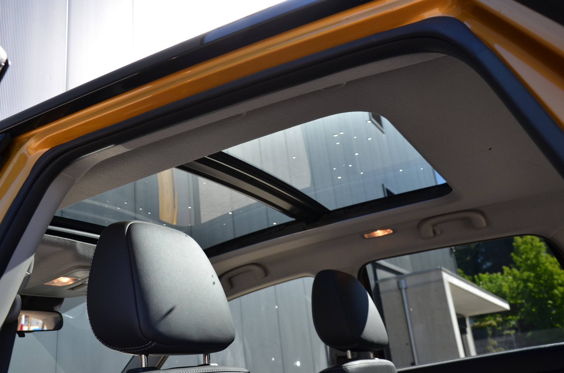 SUZUKI Vitara 1.5 Hybrid Comfort + 4x4 AGS-image-11