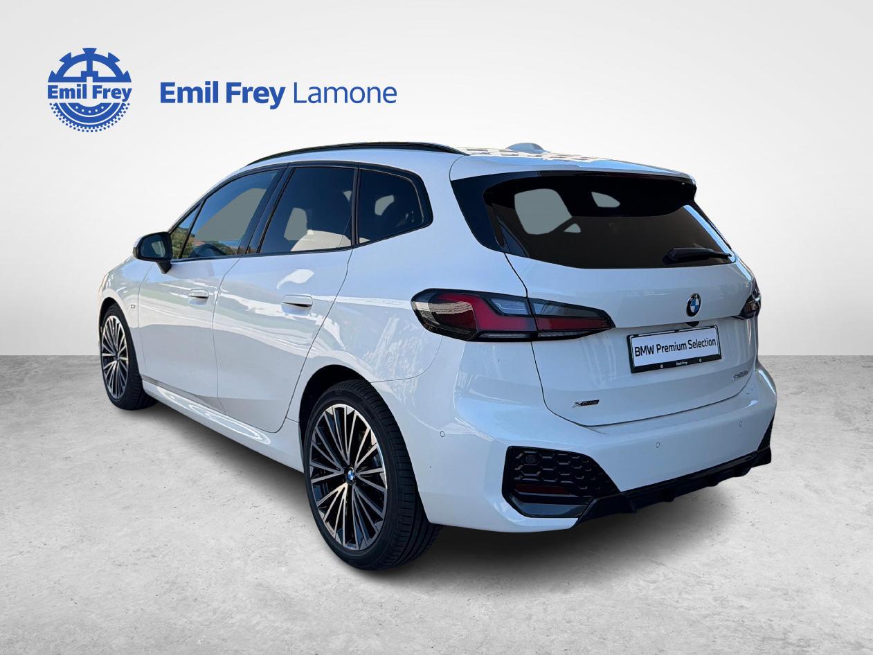 BMW 223i xDrive SDKG Active Tourer-image-2