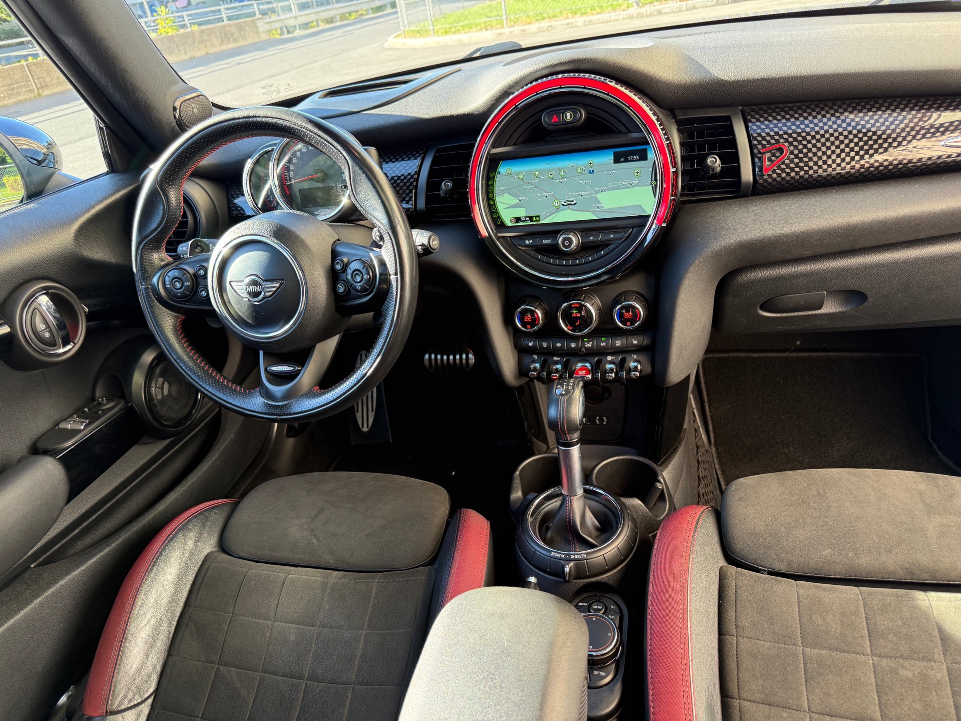 MINI Cooper John Cooper Works Steptronic-image-5