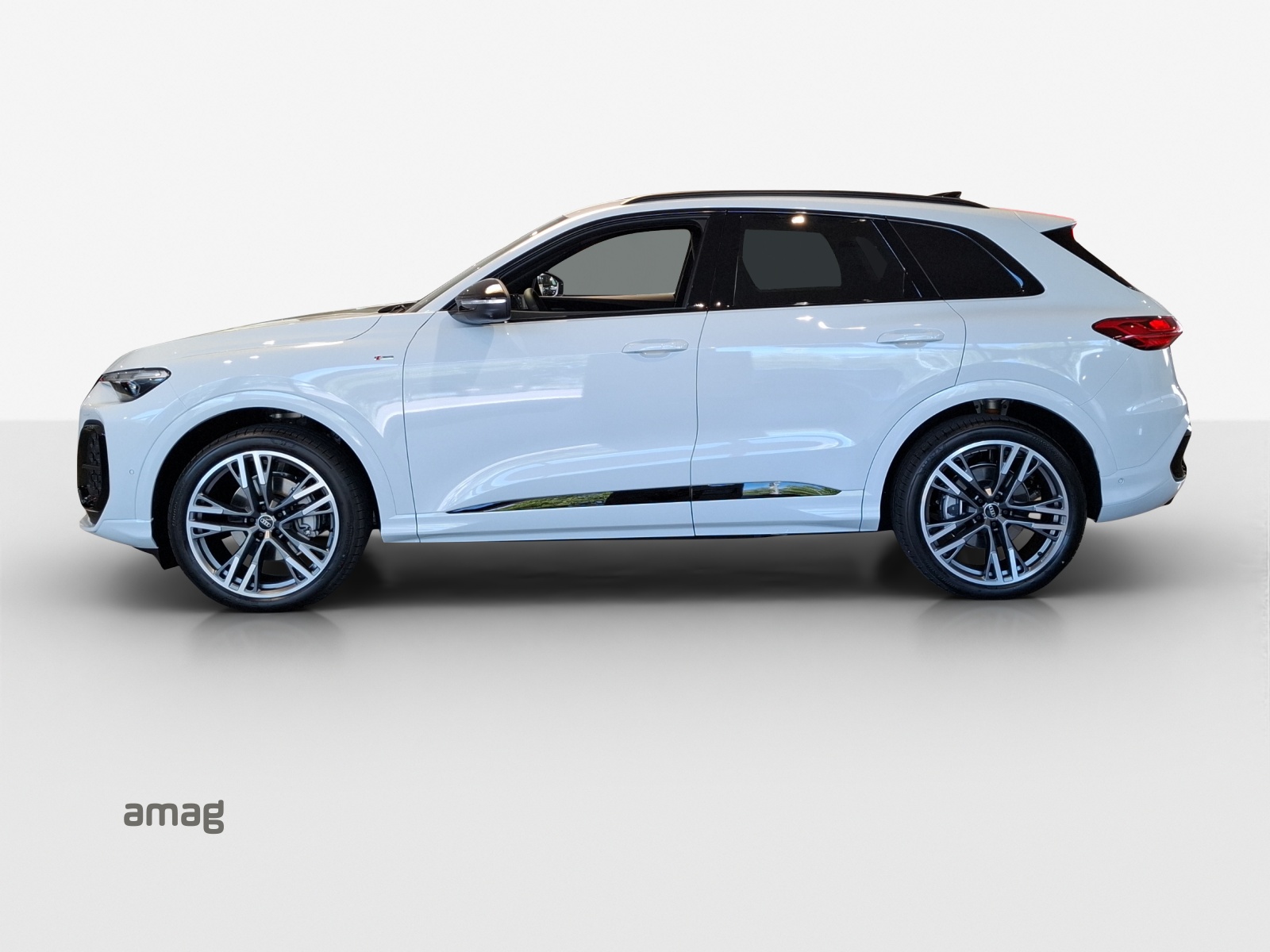 AUDI Q5 TFSI quatto 200 kW S-tronic-image-1