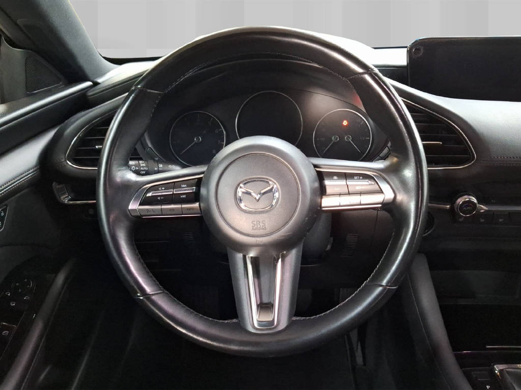 MAZDA 3 Hatchback 2.0 122 Revolution-image-6