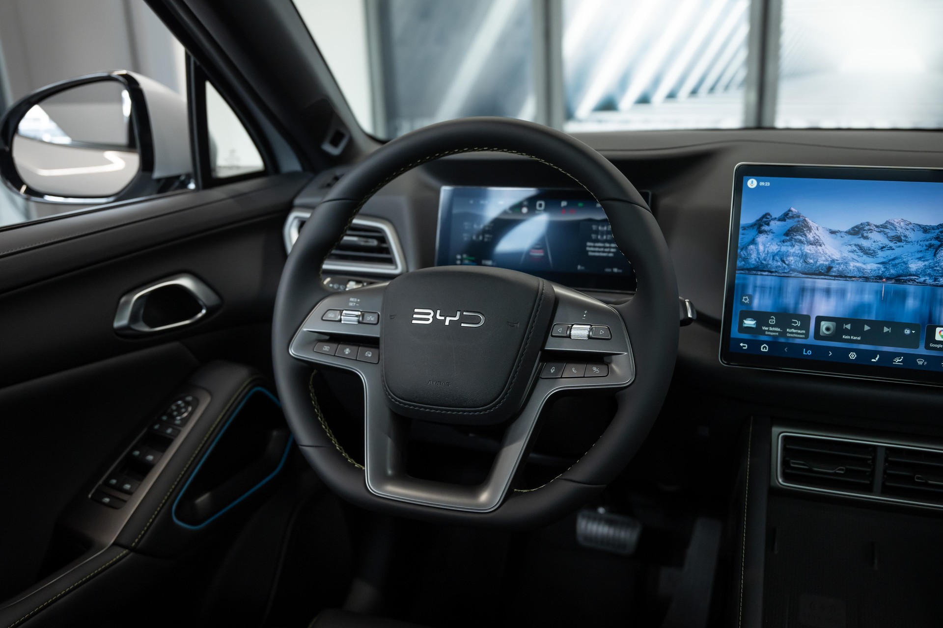 BYD Atto 2 DM-i Boost-image-16