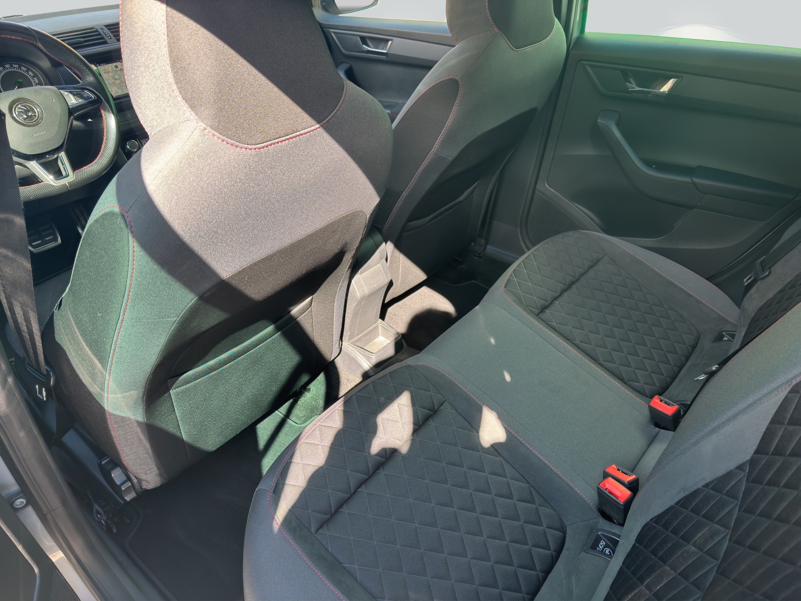 SKODA Fabia 1.0 TSI Monte Carlo DSG-image-7