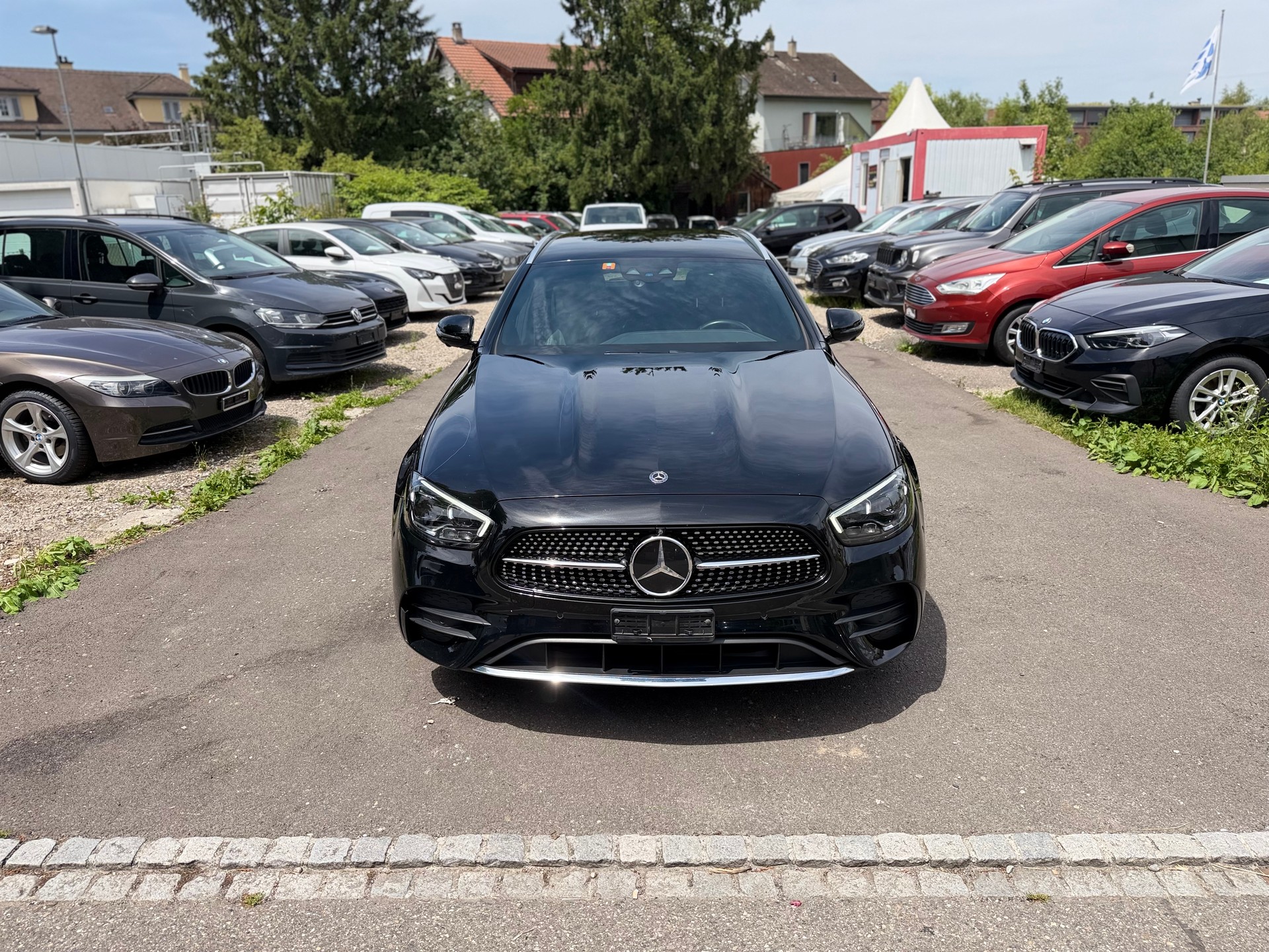 MERCEDES-BENZ E 300 de T 4Matic AMG Line 9G-Tronic-image-0
