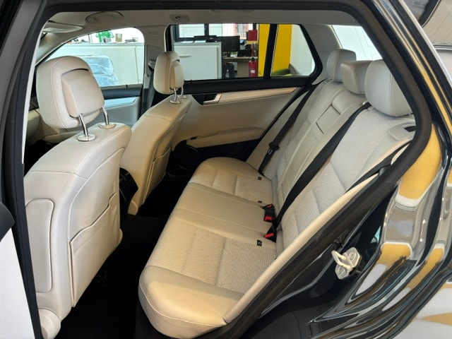 MERCEDES-BENZ C 250 CDI Avantgarde 4Matic 7G-Tronic-image-12