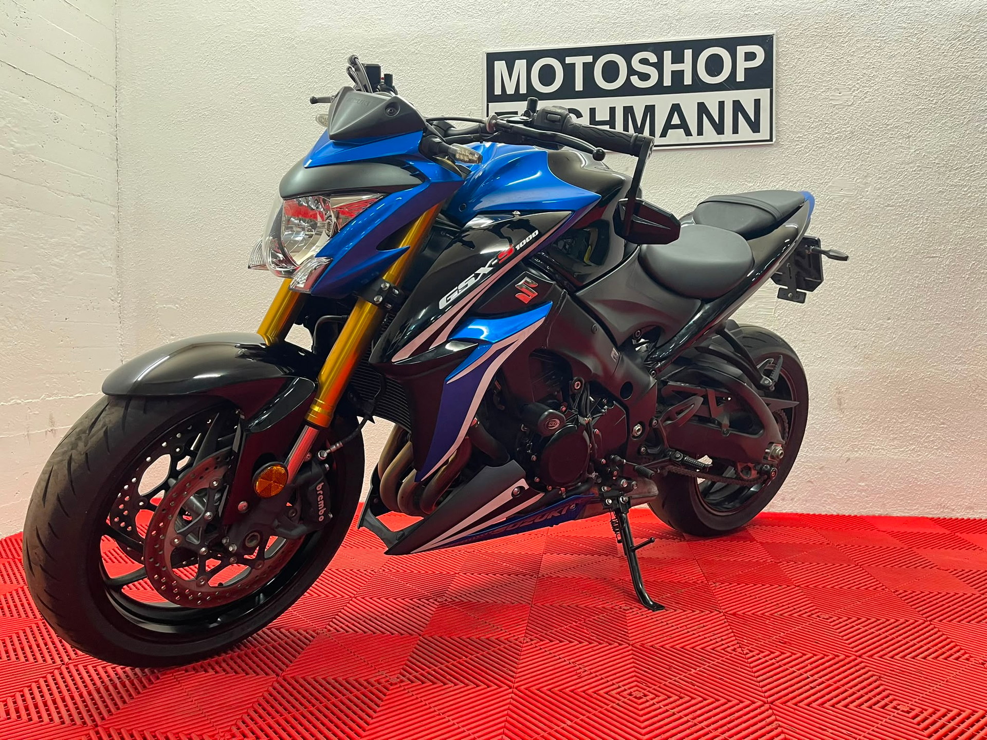 SUZUKI GSX-S 1000 ABS-showroom-element-1