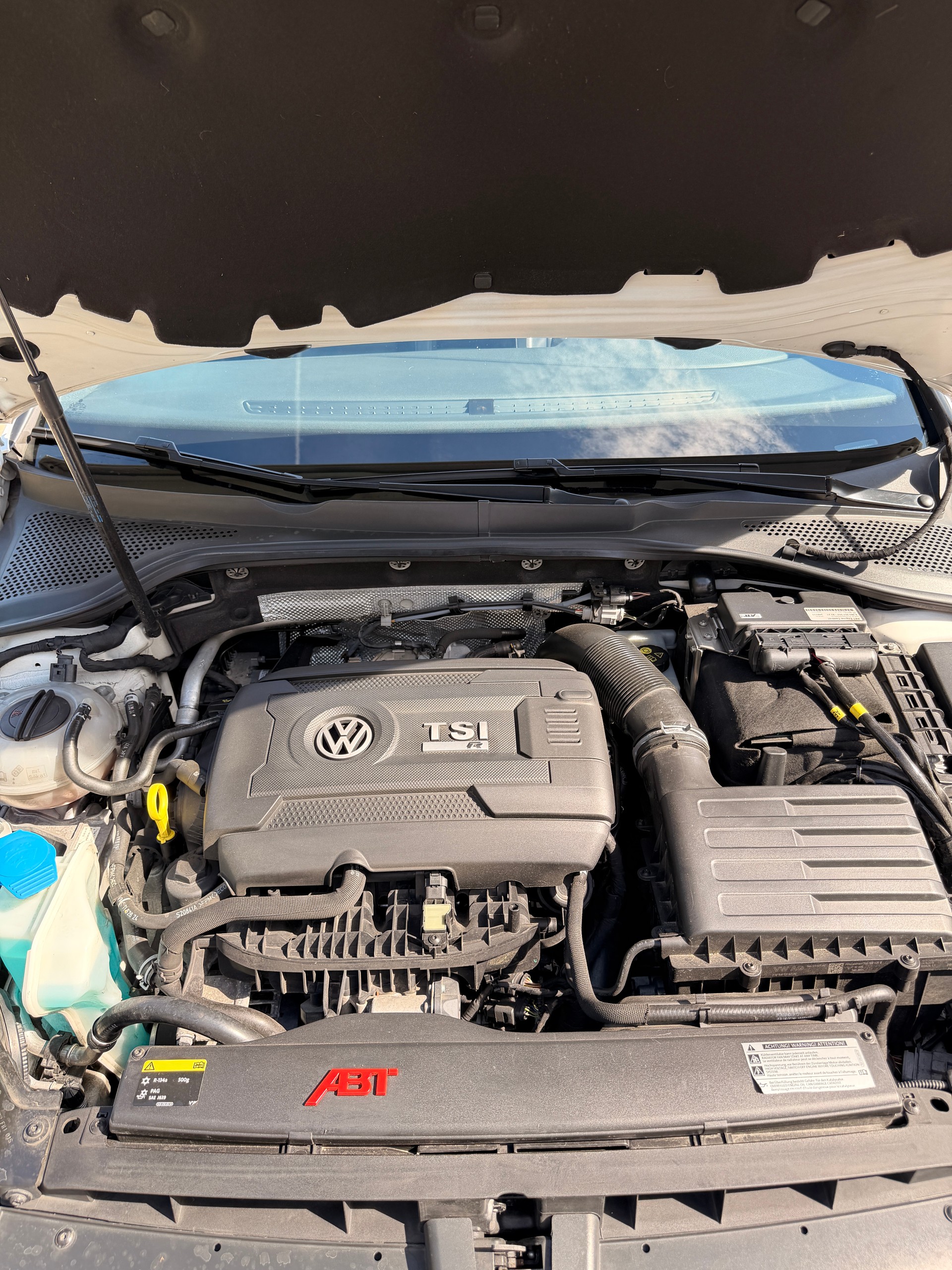VW Golf 2.0 TSI R 4 Motion DSG ABT 370-image-8