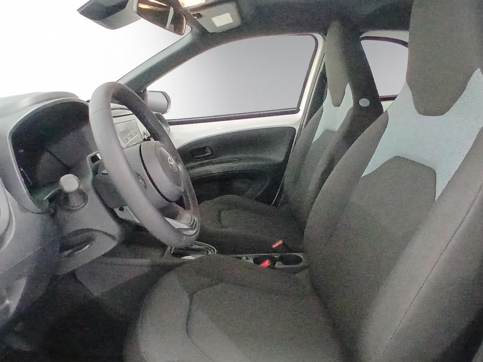 TOYOTA Aygo X 1.5 VVT-i HSD Comfort-image-6